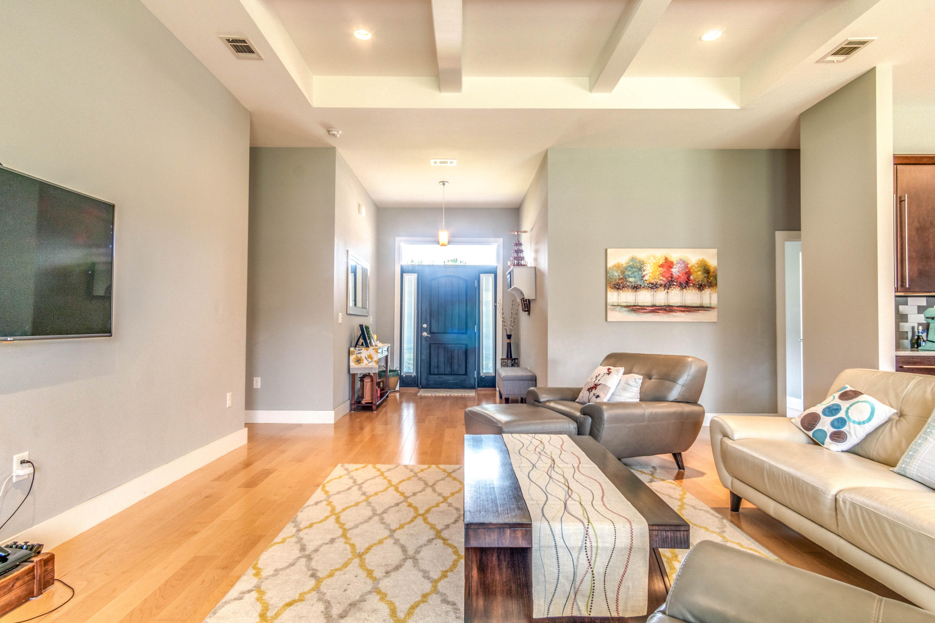 ALICIA PLACE - Residential