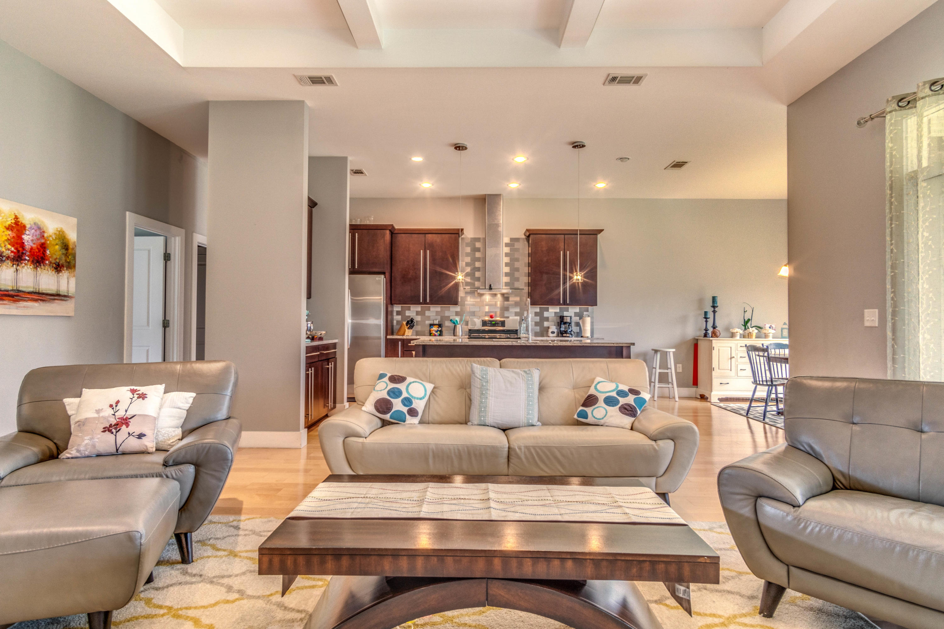 ALICIA PLACE - Residential