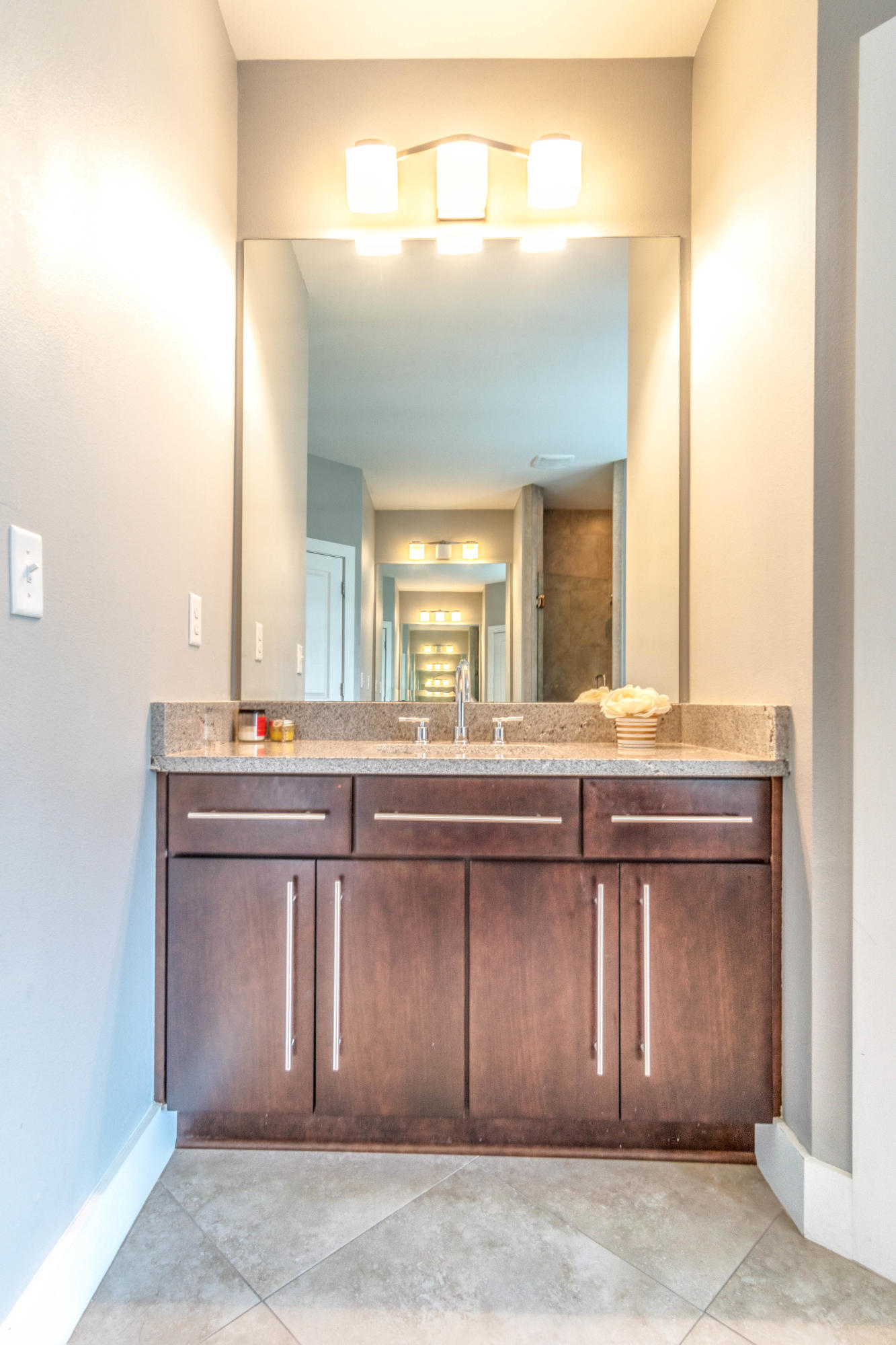 ALICIA PLACE - Residential