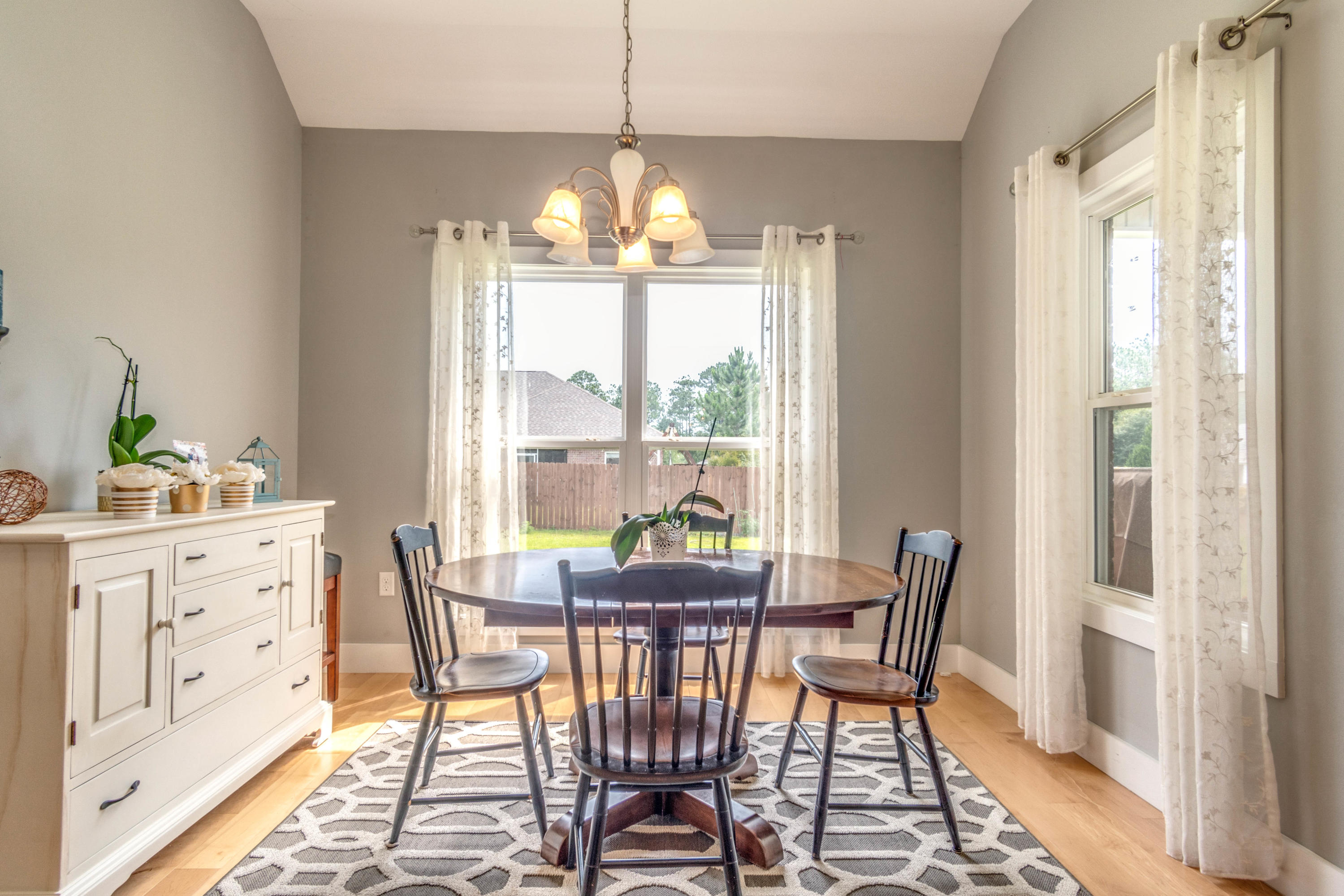 ALICIA PLACE - Residential