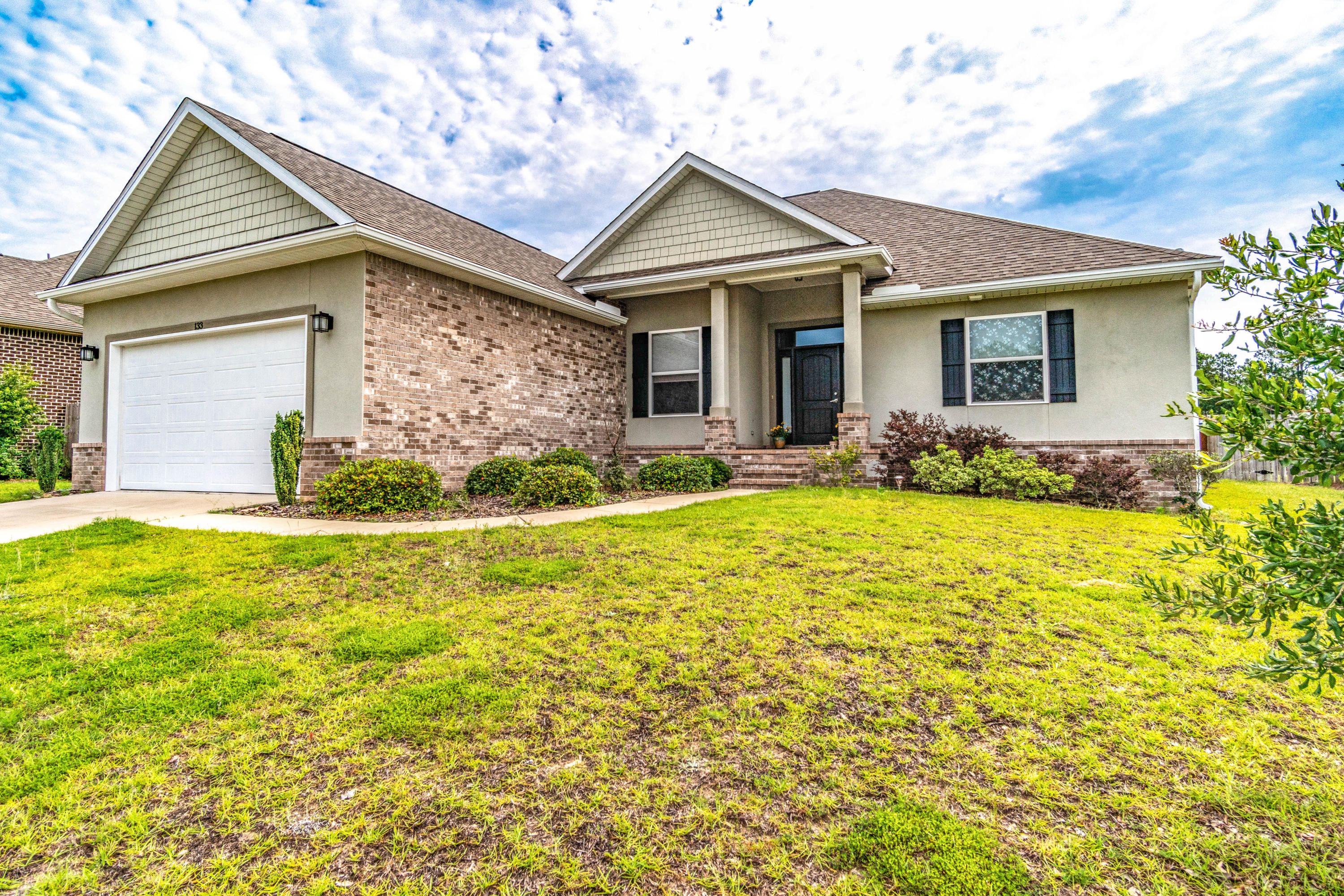 ALICIA PLACE - Residential