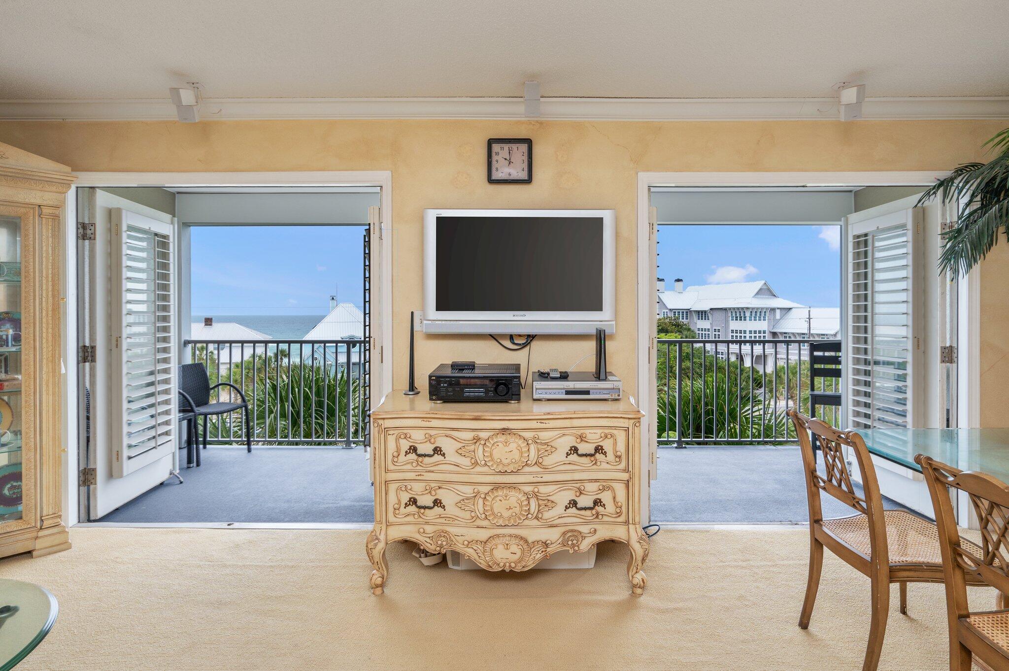 GULF PLACE CARIBBEAN - Residential