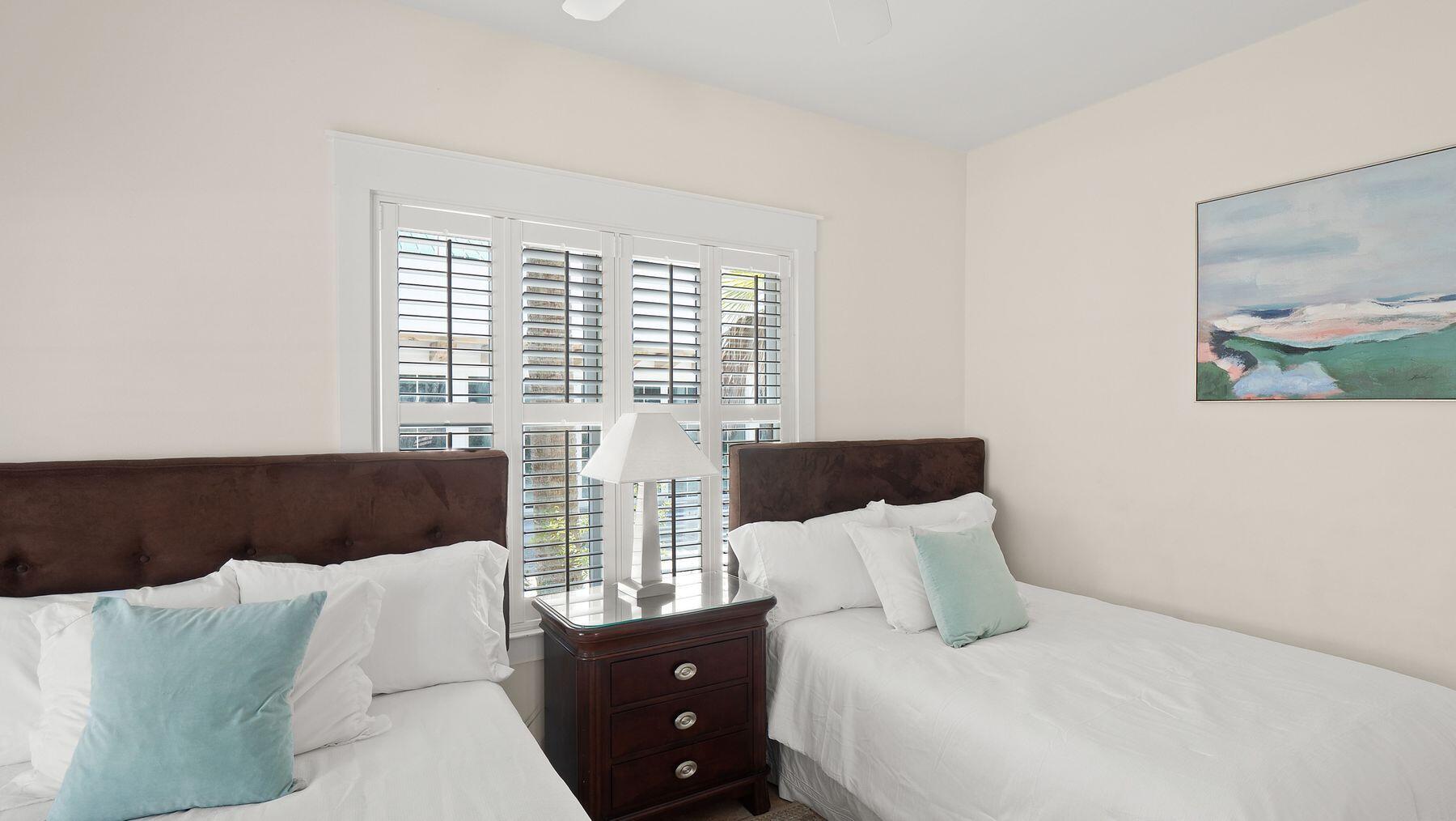 SUNSET BEACH - Residential