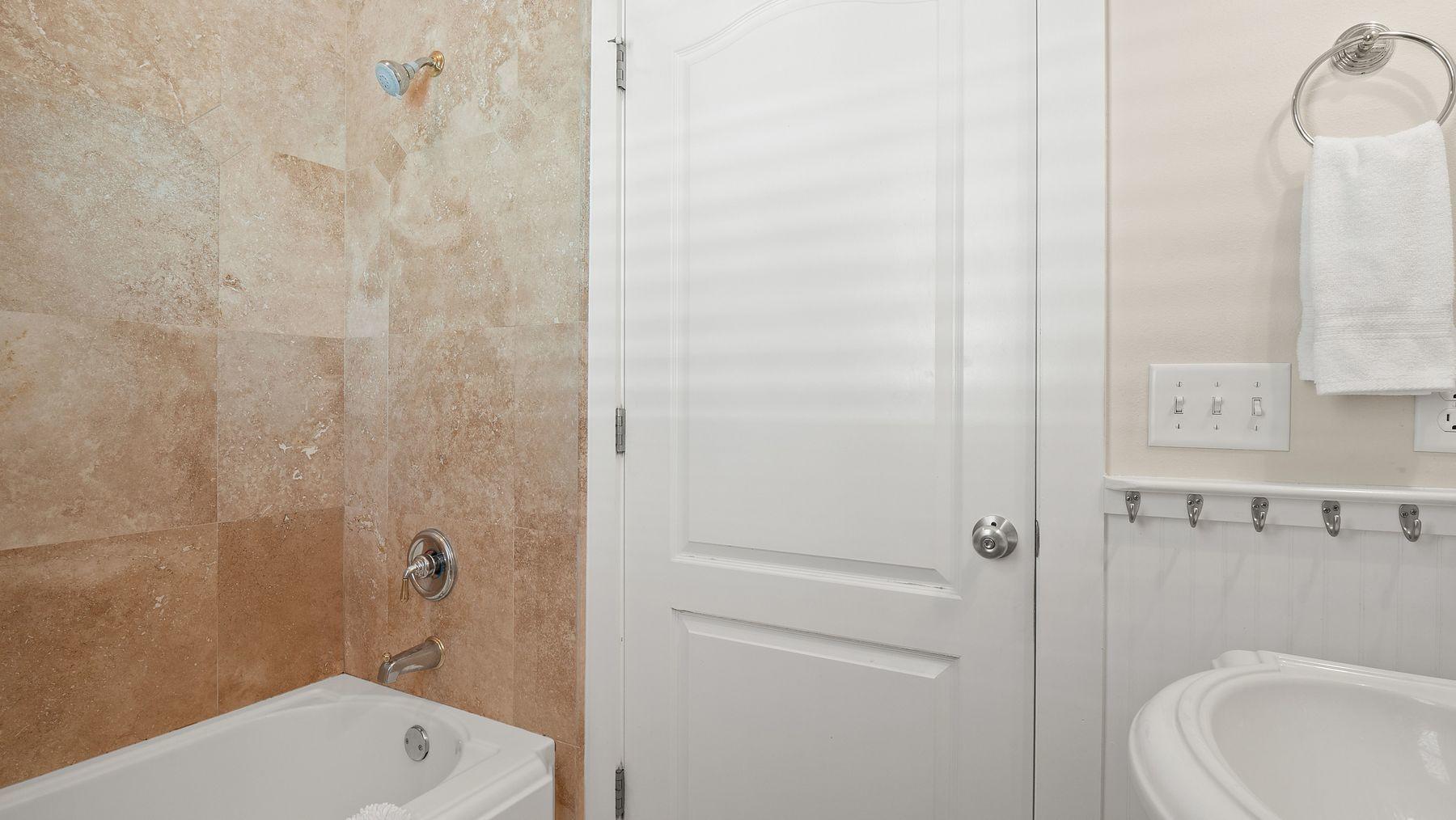 SUNSET BEACH - Residential