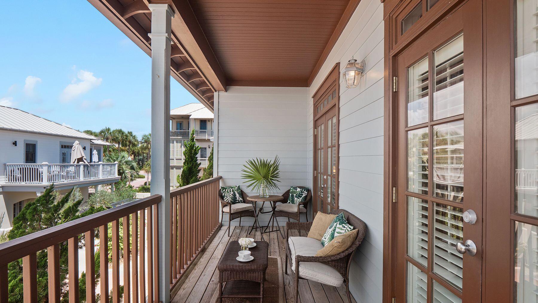 SUNSET BEACH - Residential