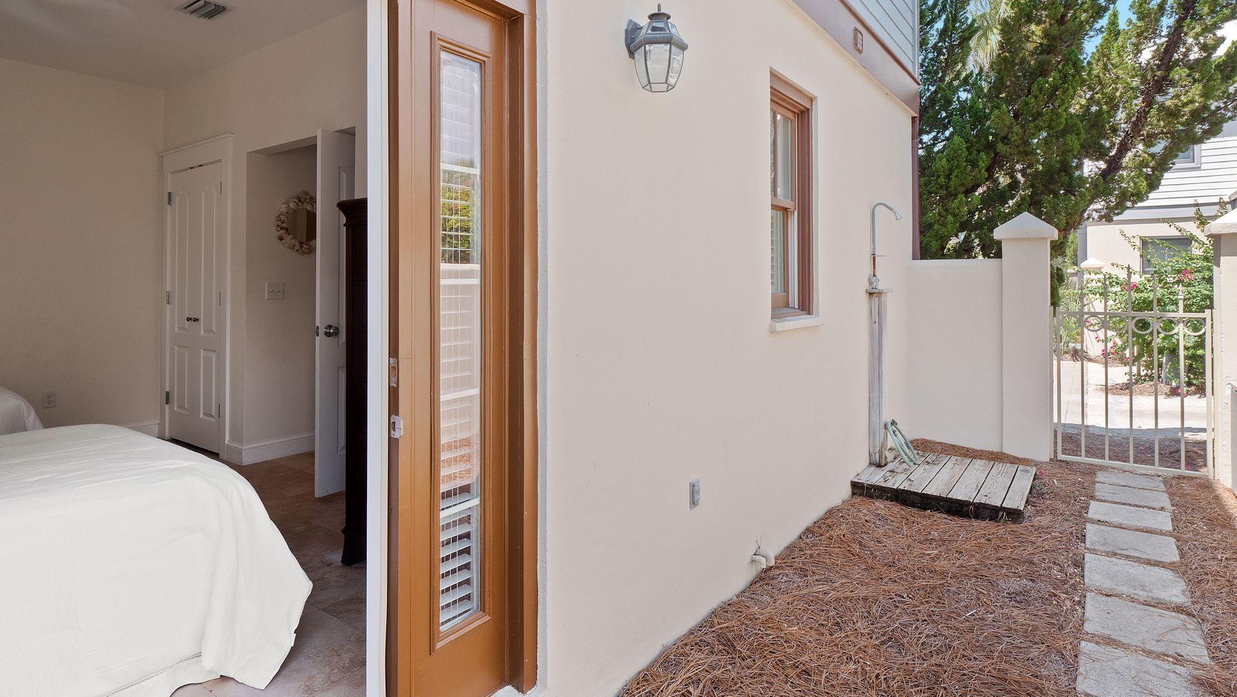 SUNSET BEACH - Residential