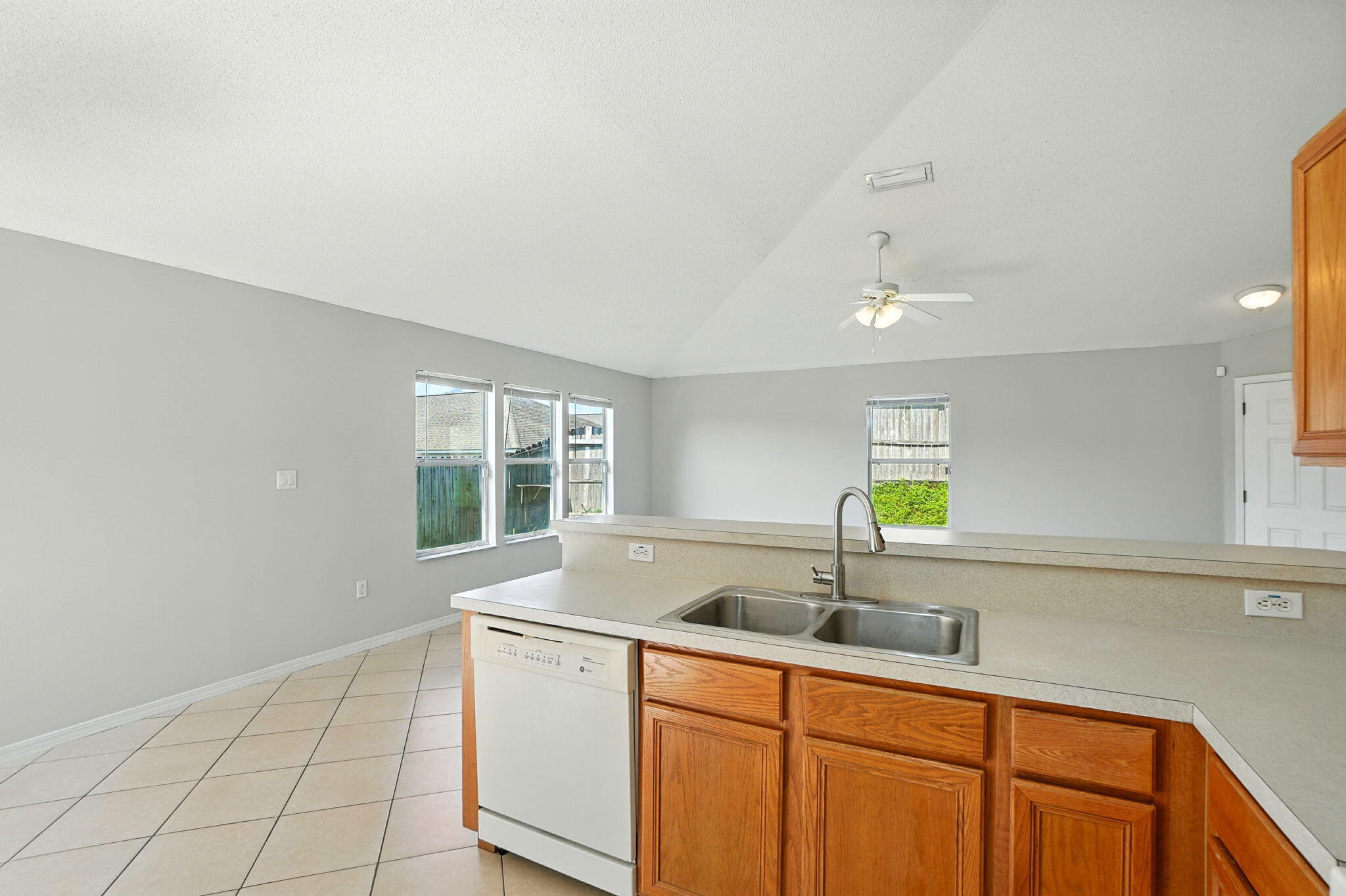 SOUTHWAY ESTATES2ND ADDN - Residential