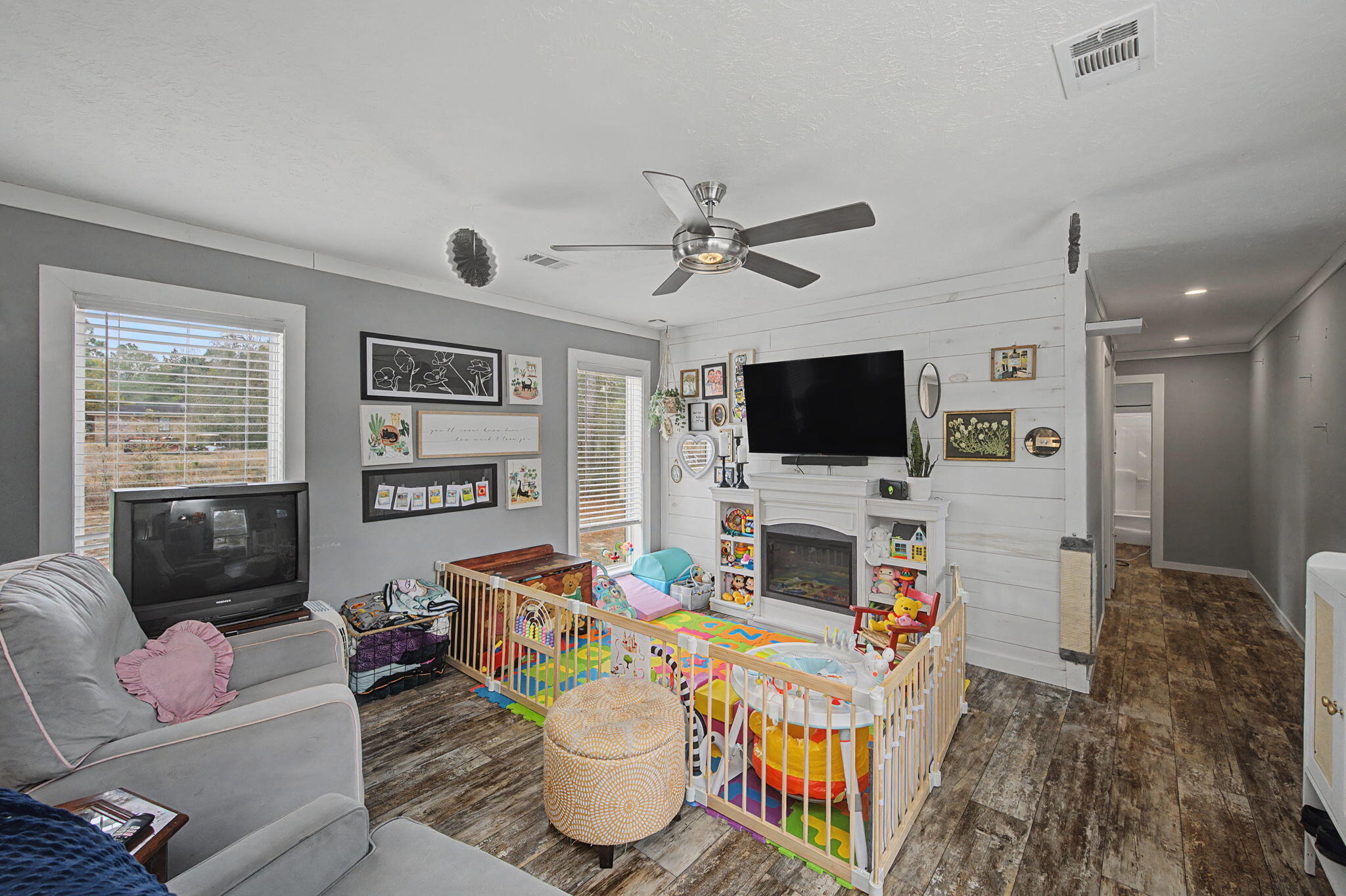 LAKE JUNIPER ESTATES UNIT 3 - Residential