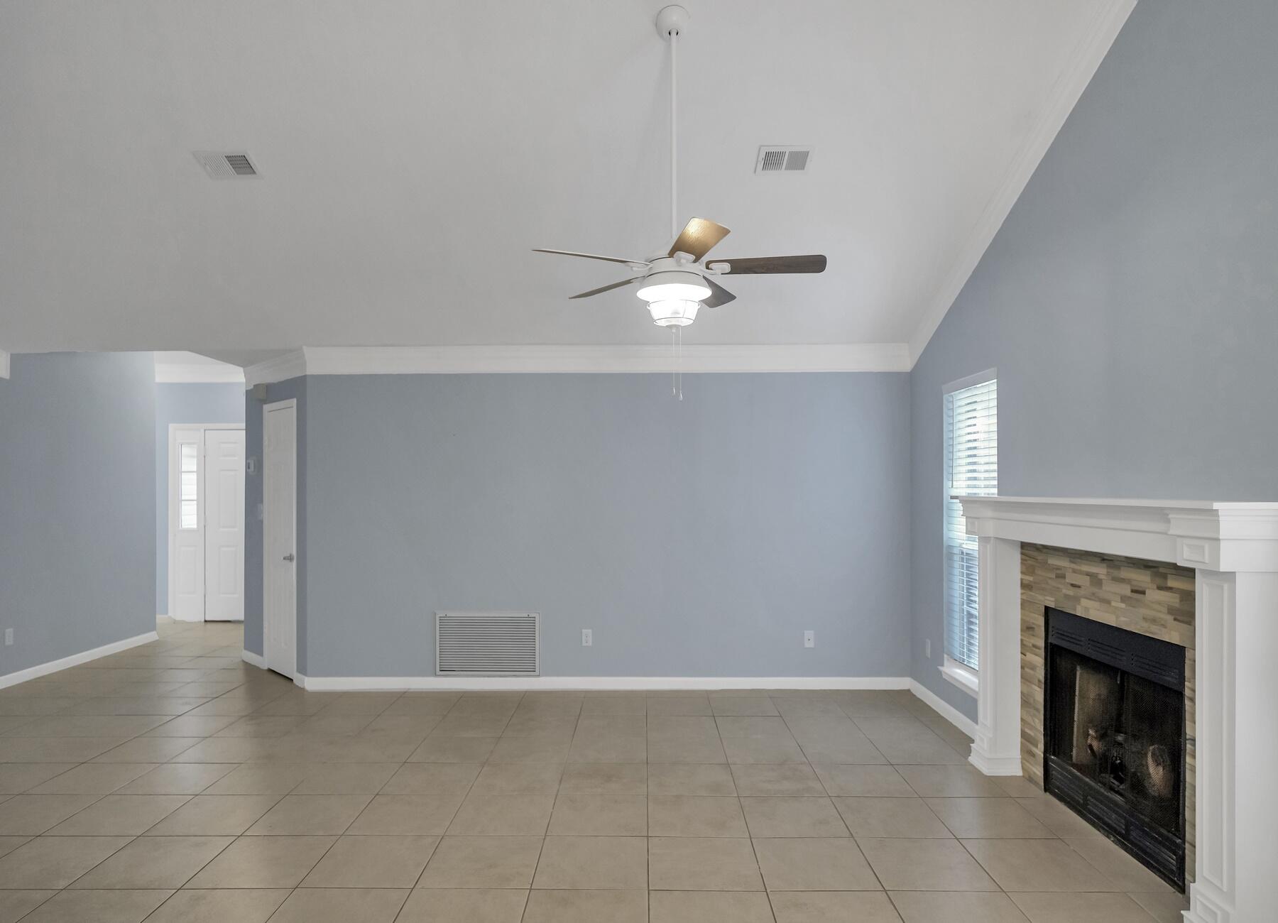 FAIRWAY LAKES PH 2 - Residential