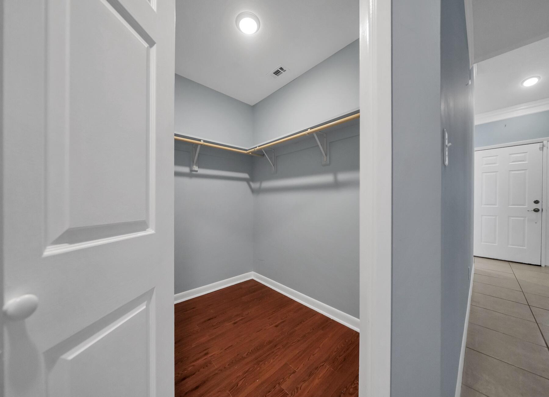 FAIRWAY LAKES PH 2 - Residential