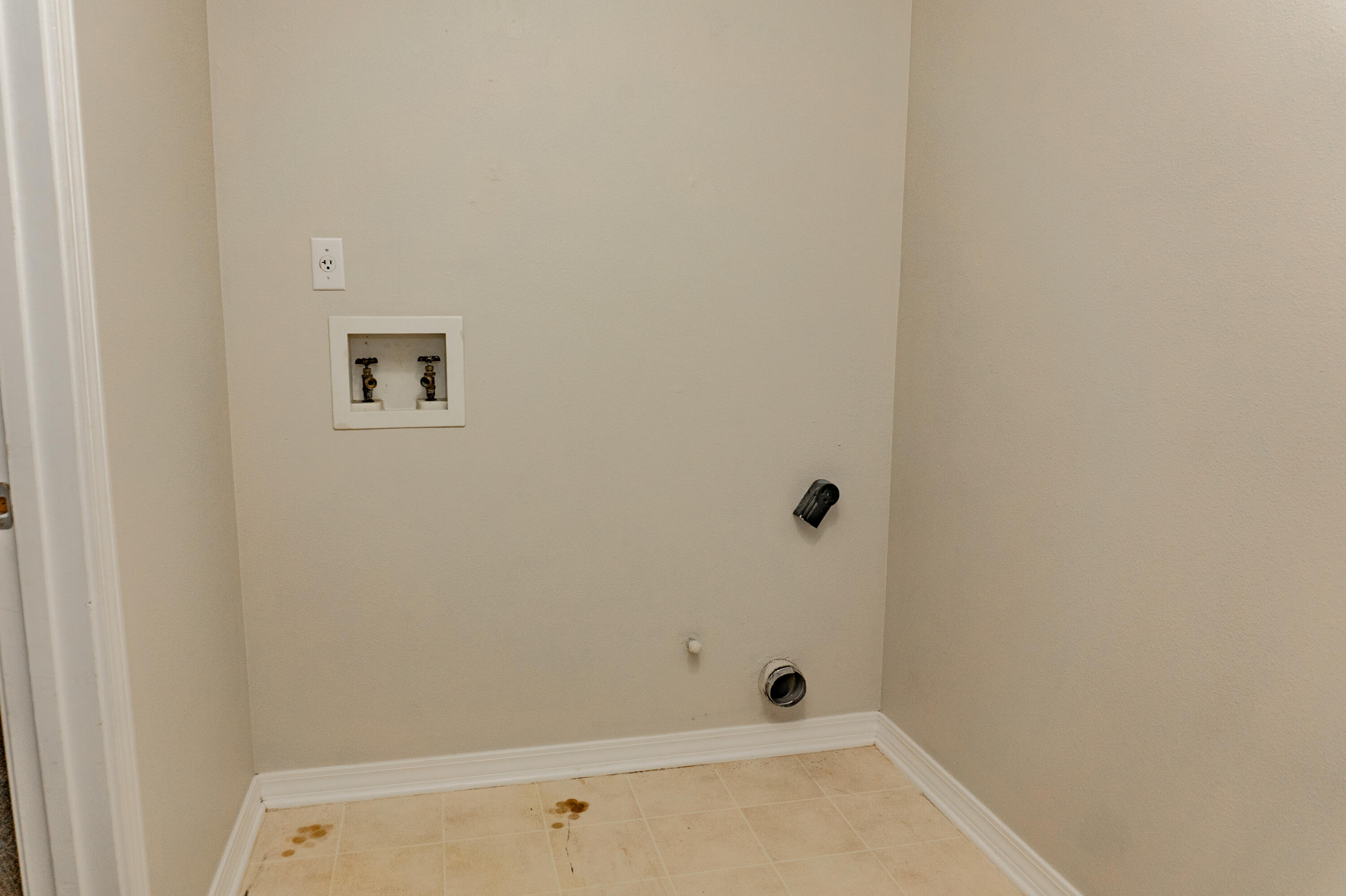 ANTIOCH ESTATES S/D - Residential Lease
