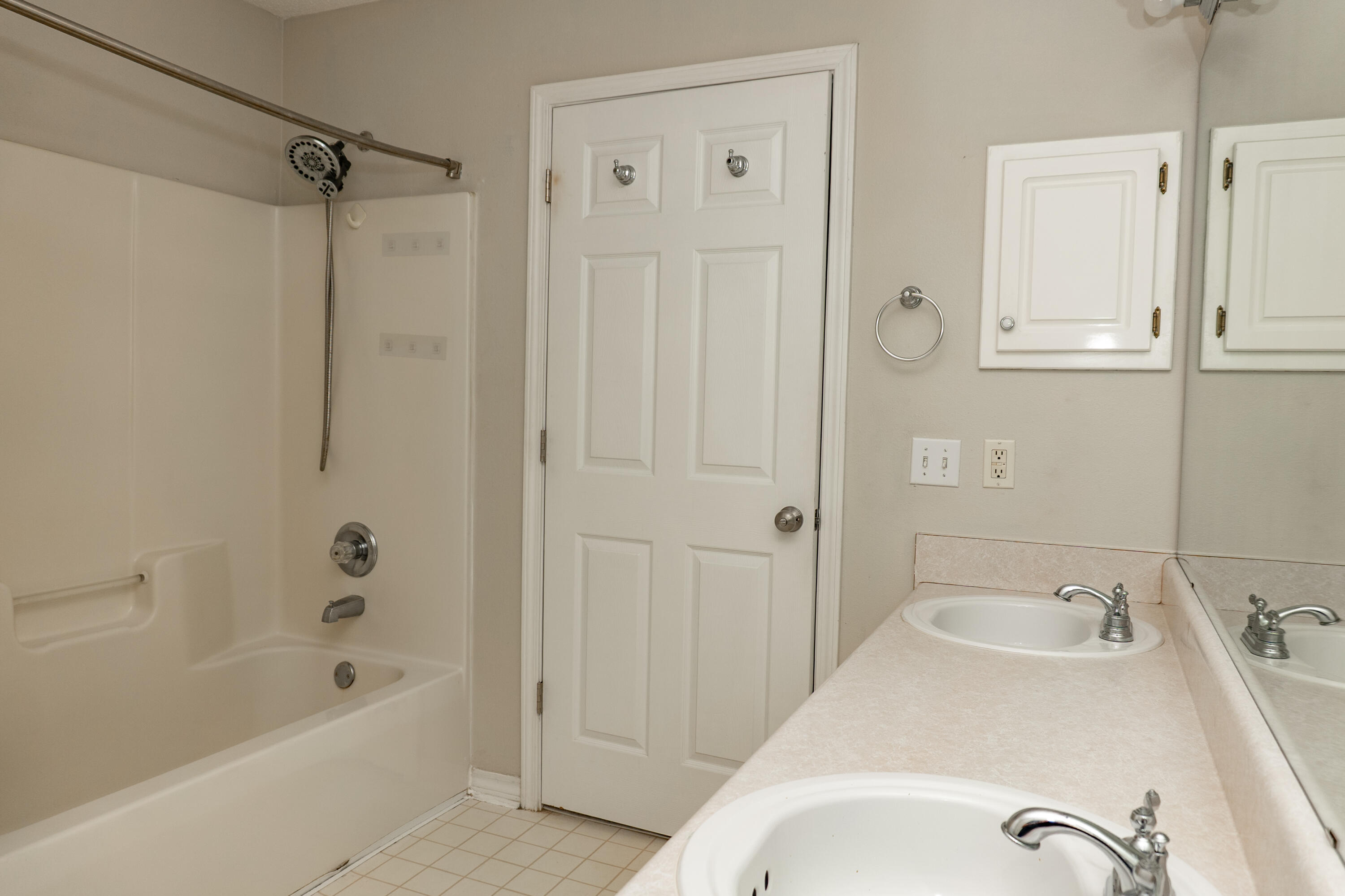ANTIOCH ESTATES S/D - Residential Lease