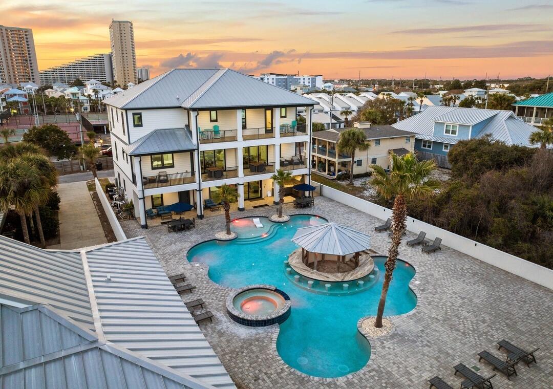 SNOW DRIFT BEACH - Residential