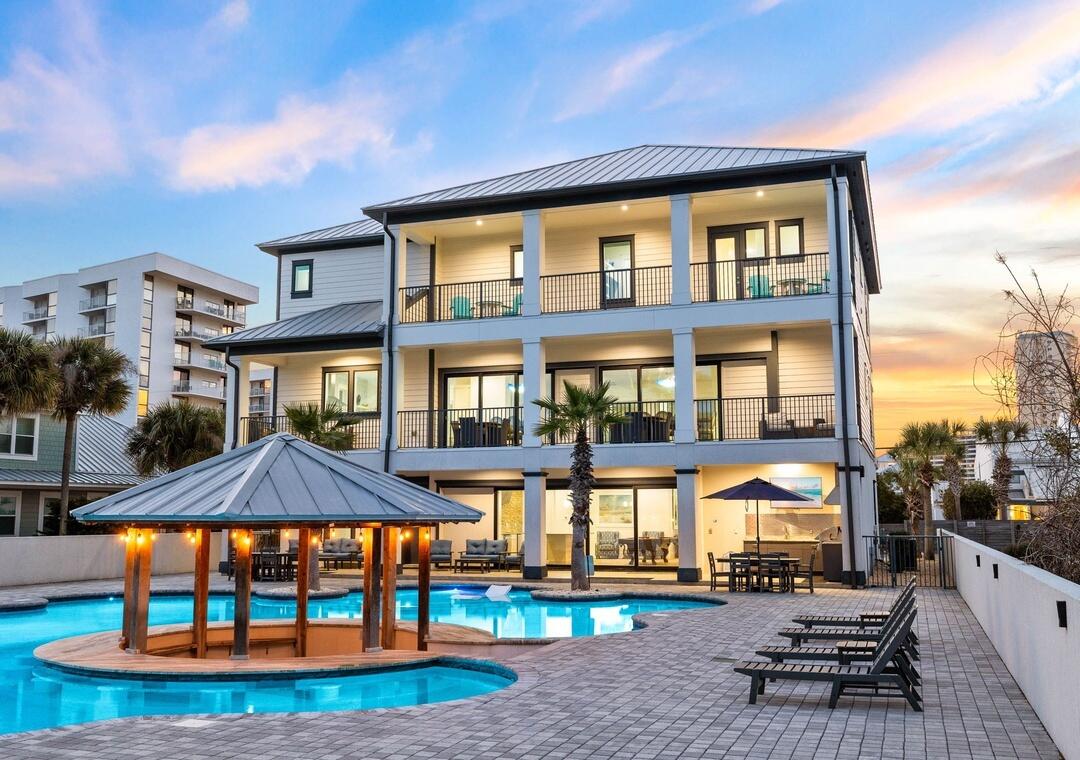 SNOW DRIFT BEACH - Residential