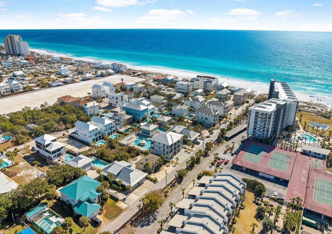 SNOW DRIFT BEACH - Residential