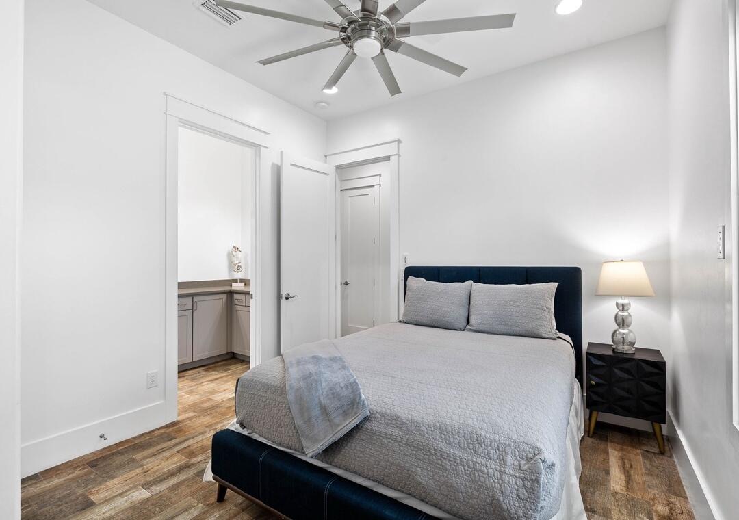 SNOW DRIFT BEACH - Residential