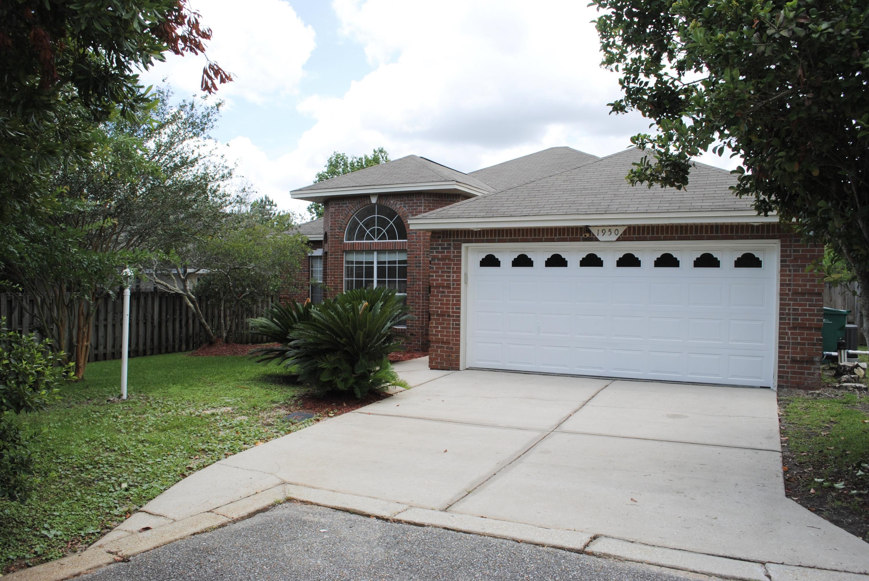 NORTHRIDGE - Residential