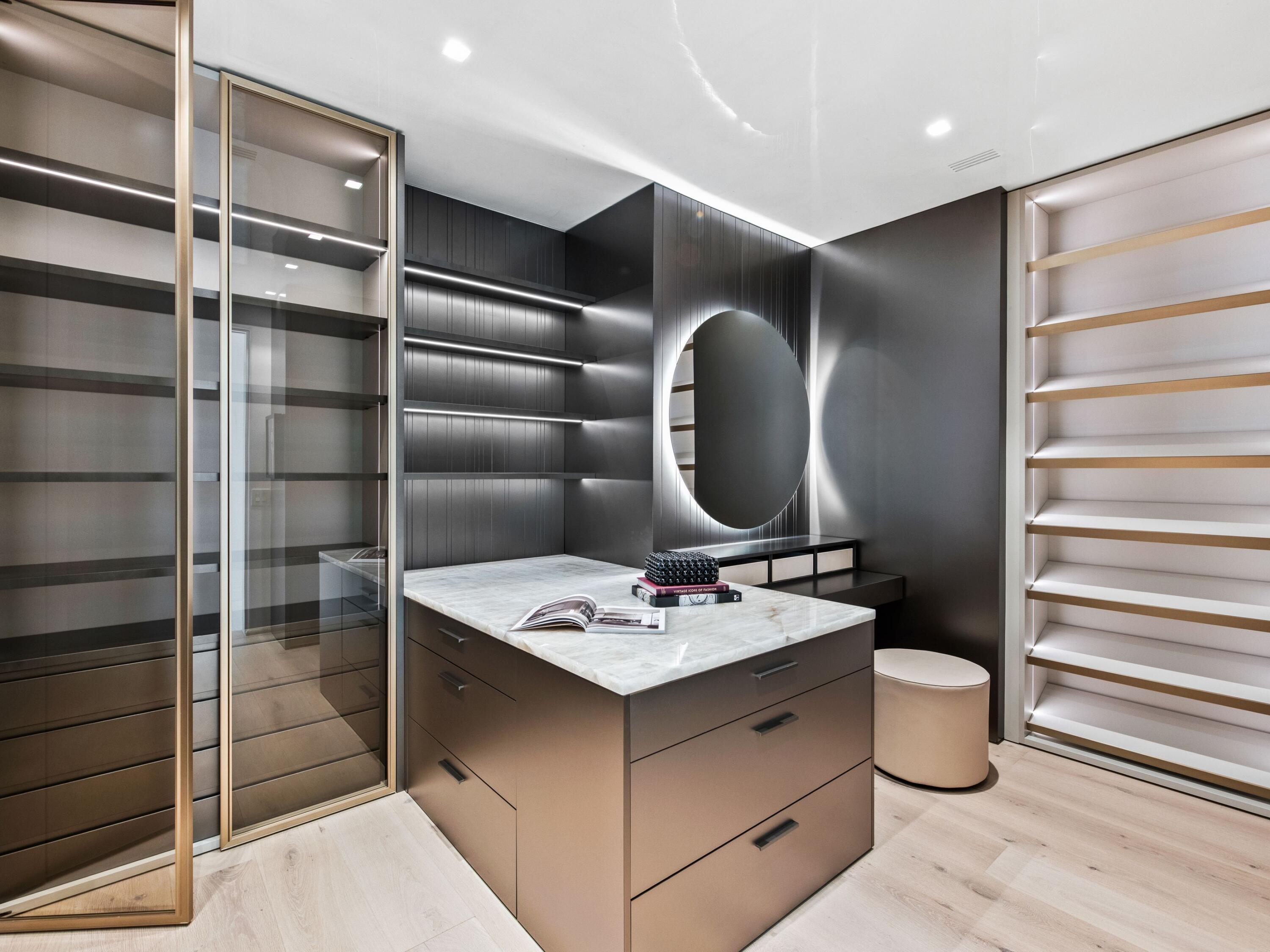 ALYS BEACH - Residential