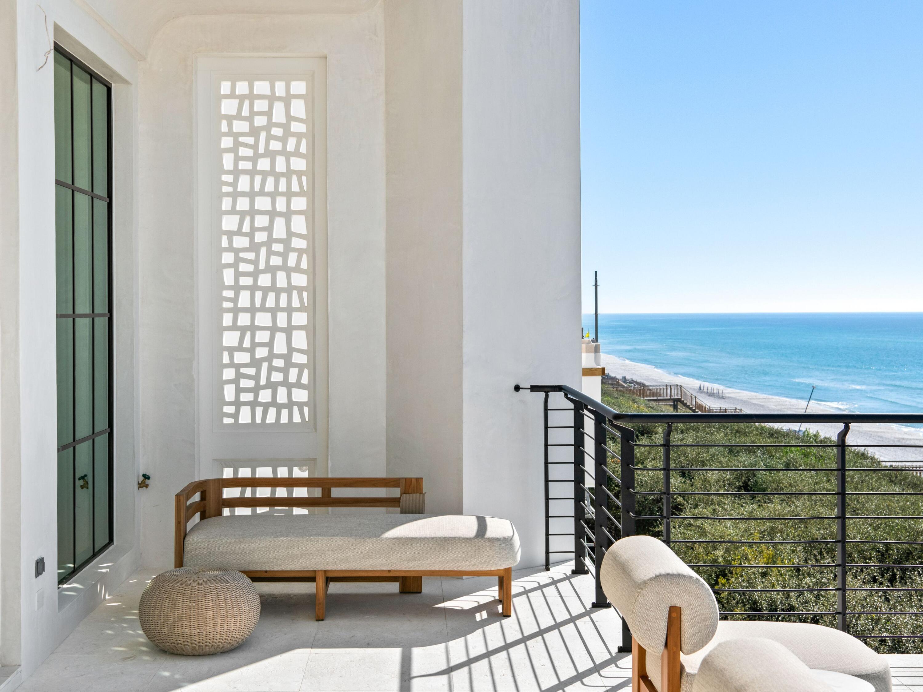 ALYS BEACH - Residential