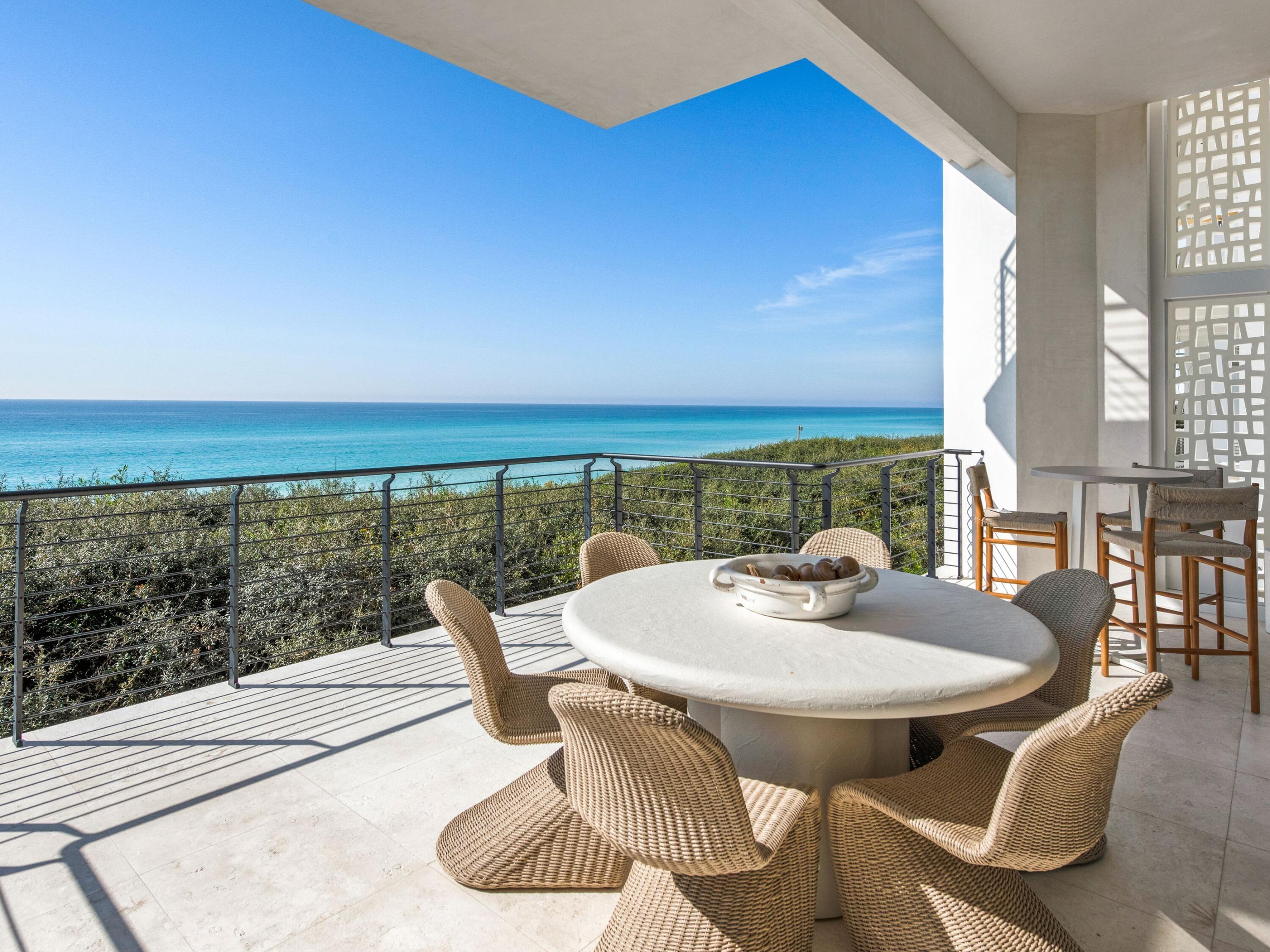 ALYS BEACH - Residential