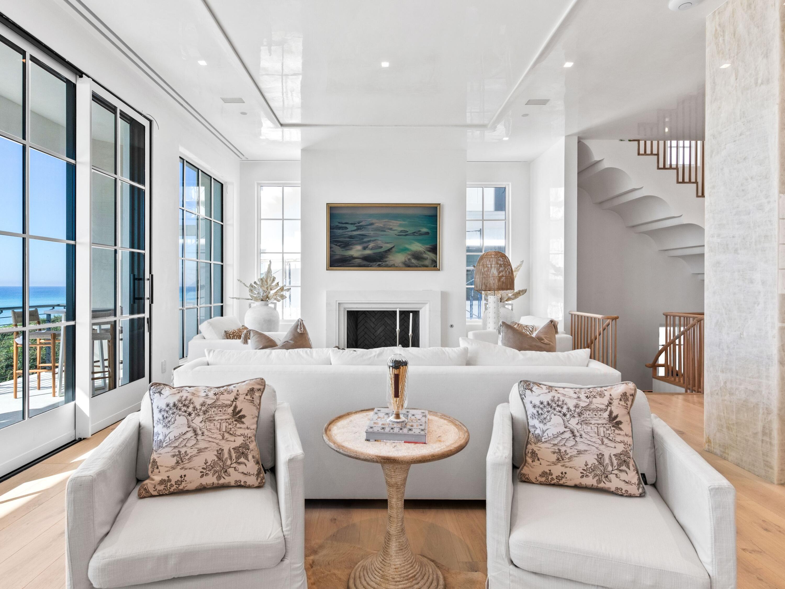 ALYS BEACH - Residential