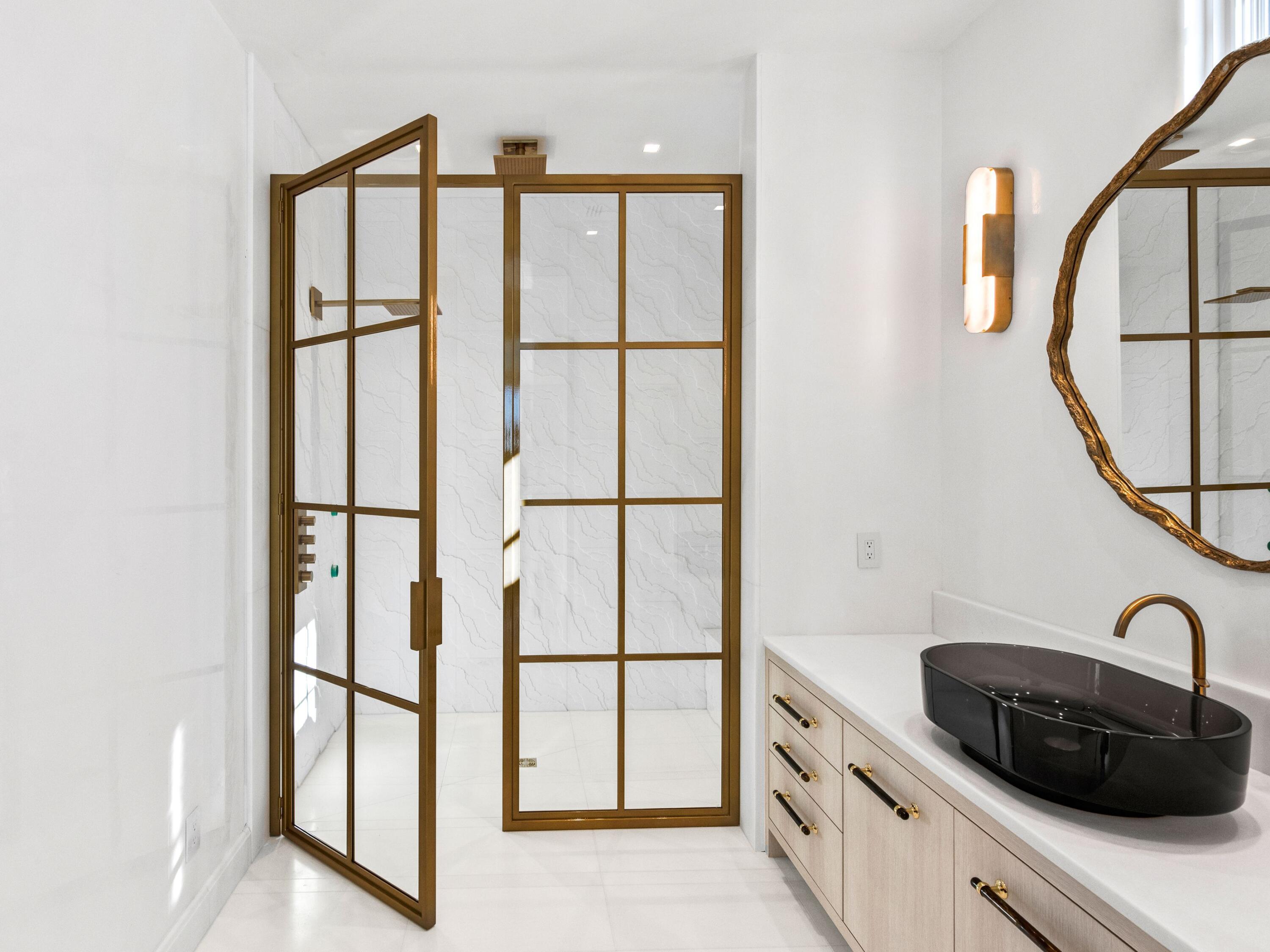 ALYS BEACH - Residential