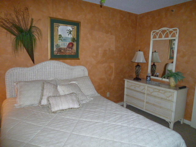 INLET REEF CLUB CONDO - Residential