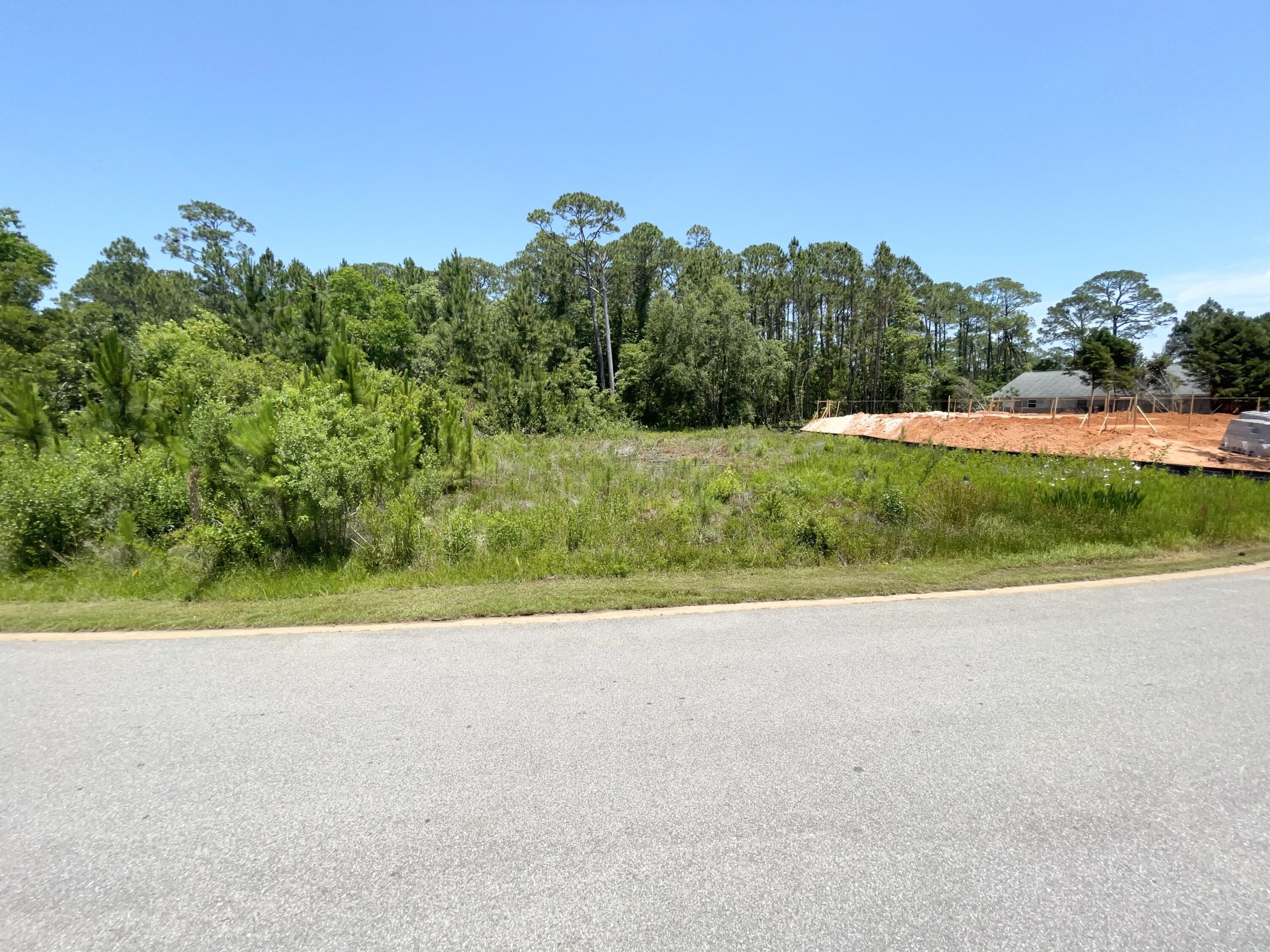 BISCAYNE POINTE - Land