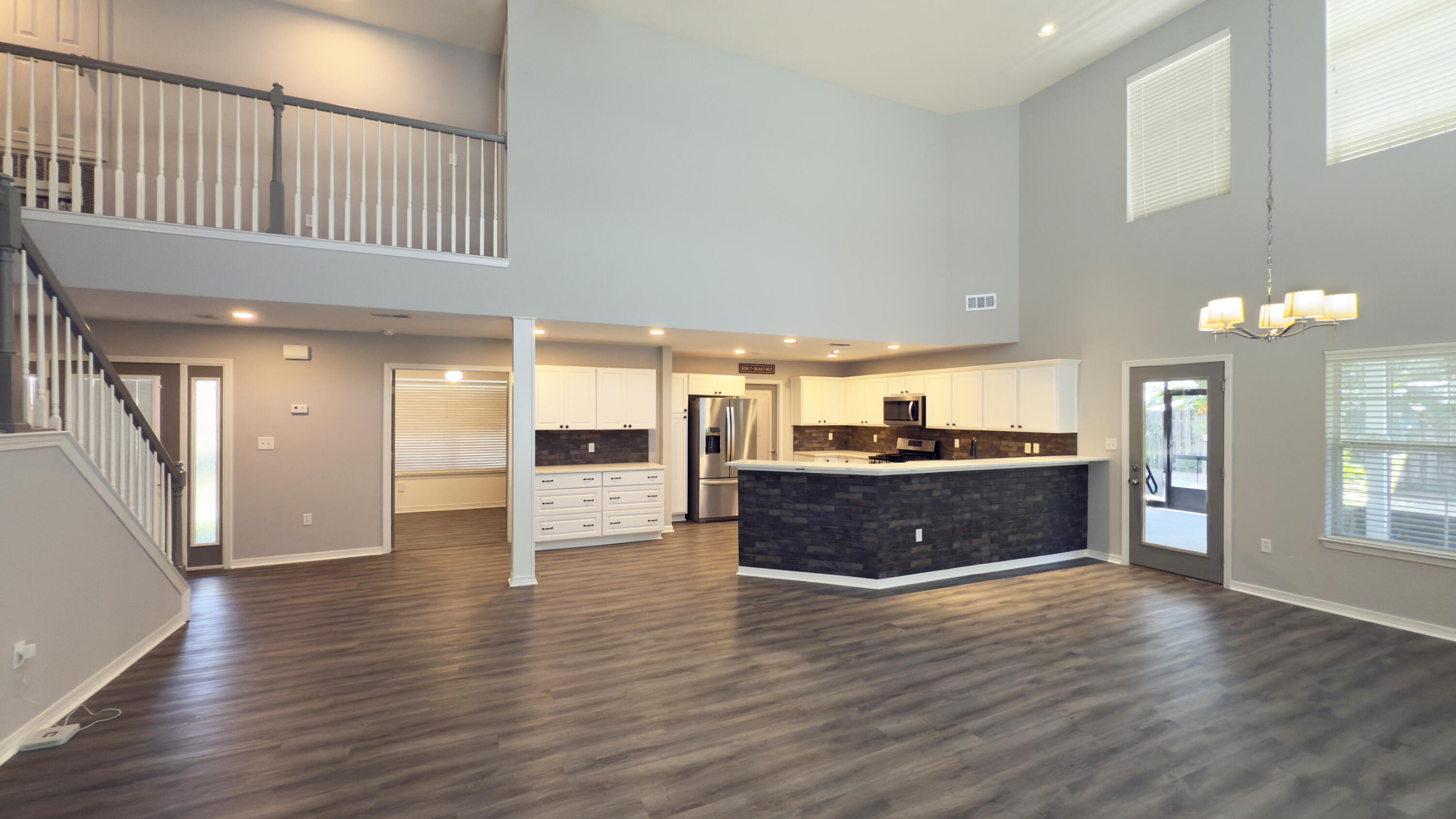 DRIFTWOOD ESTATES - Residential
