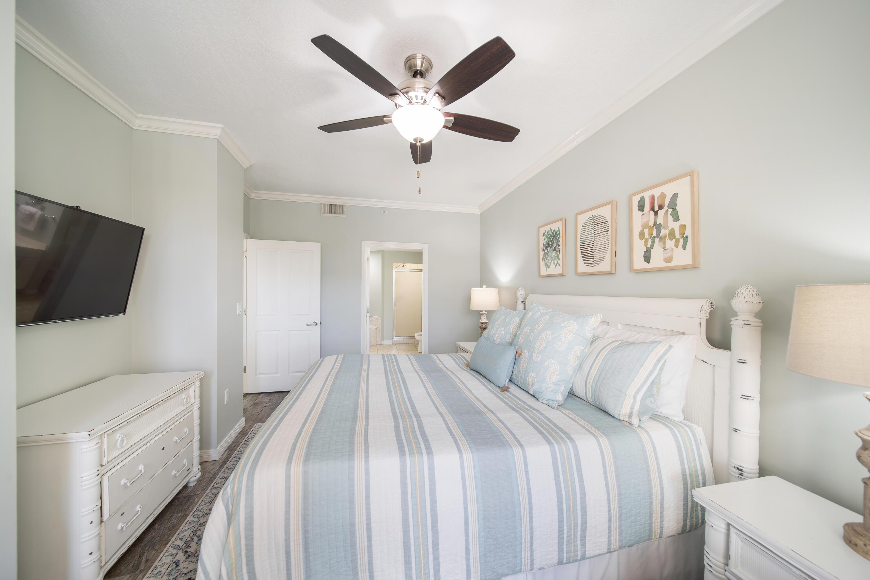 DESTIN WEST BEACH & BAY RESORT - Residential