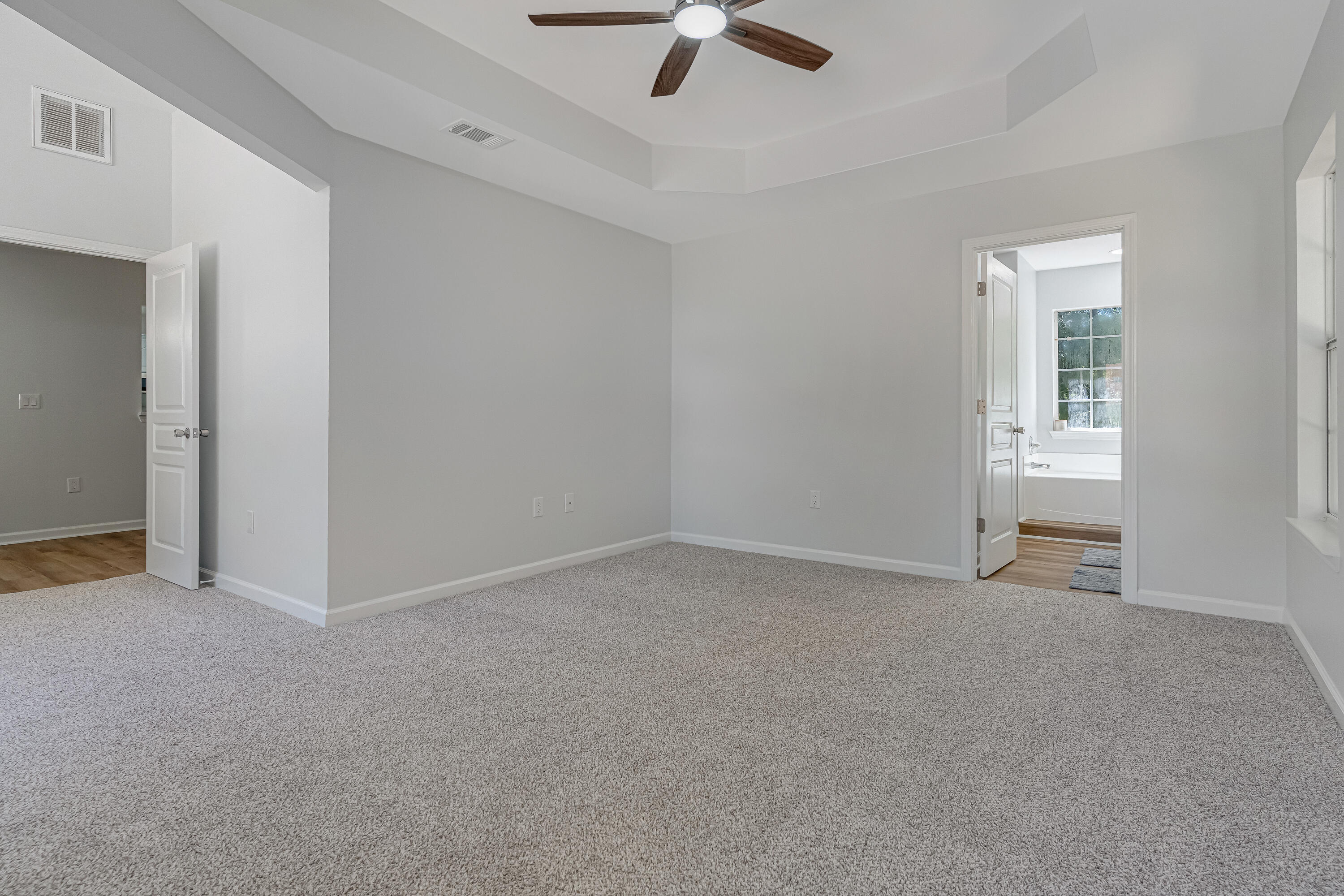 RIVERCHASE PH I - Residential