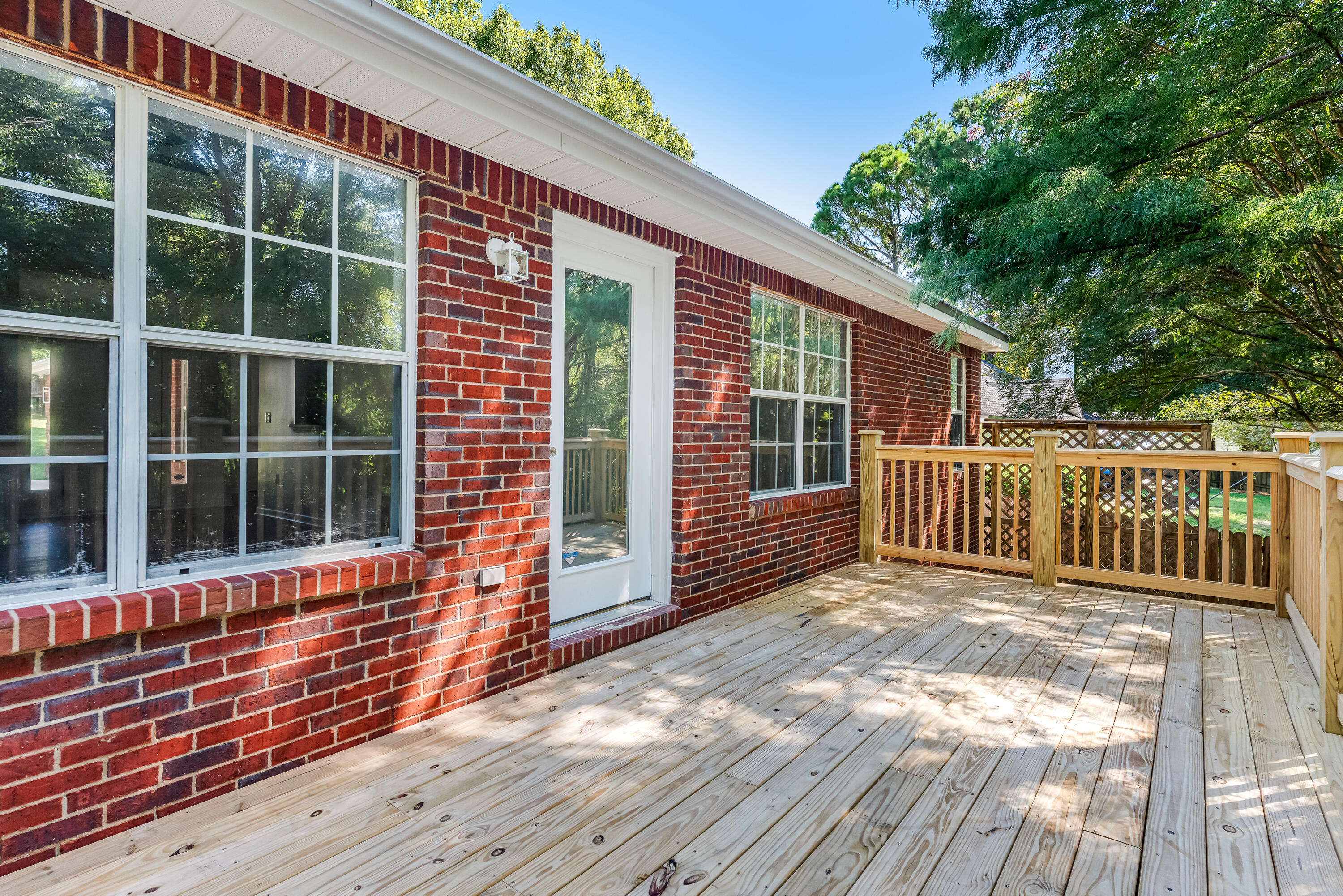 RIVERCHASE PH I - Residential