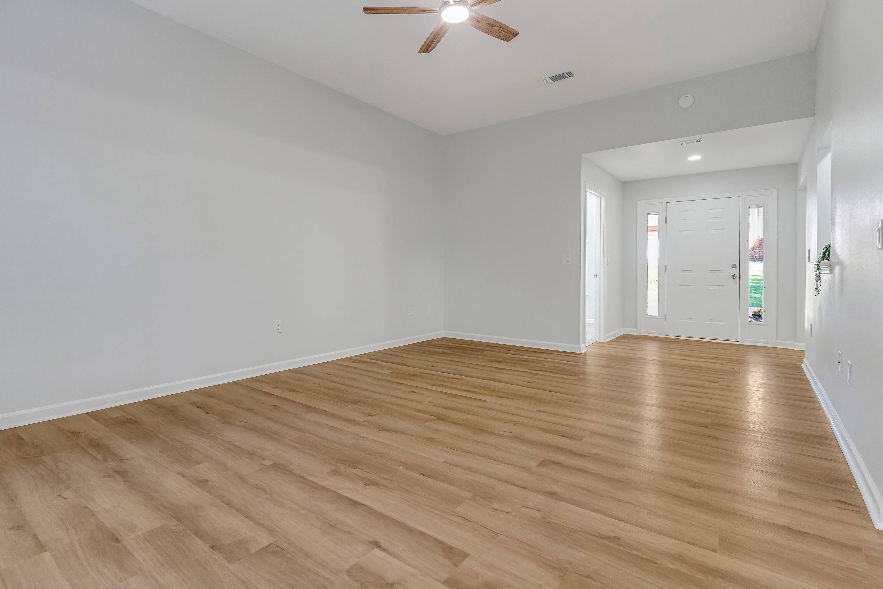 RIVERCHASE PH I - Residential