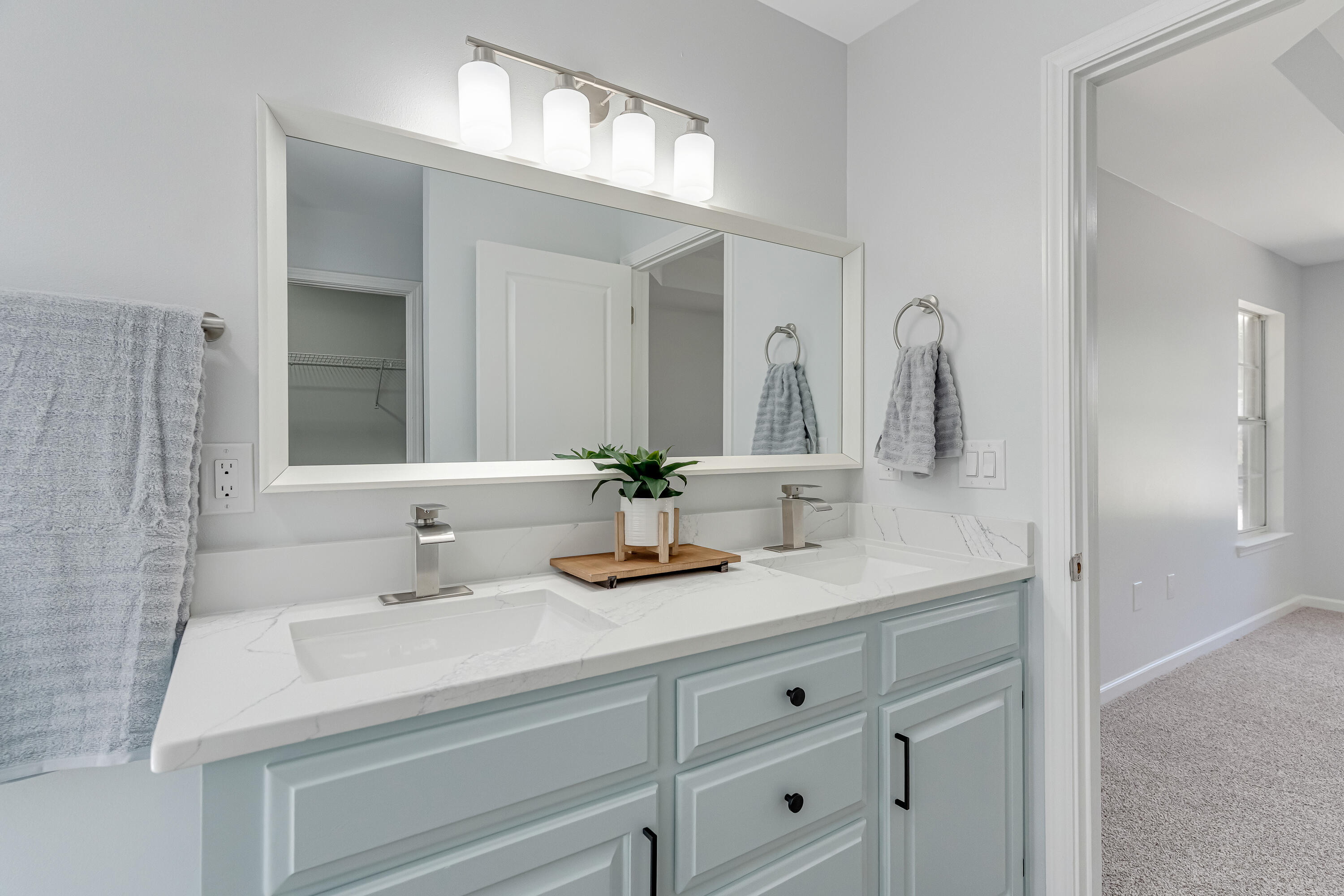 RIVERCHASE PH I - Residential