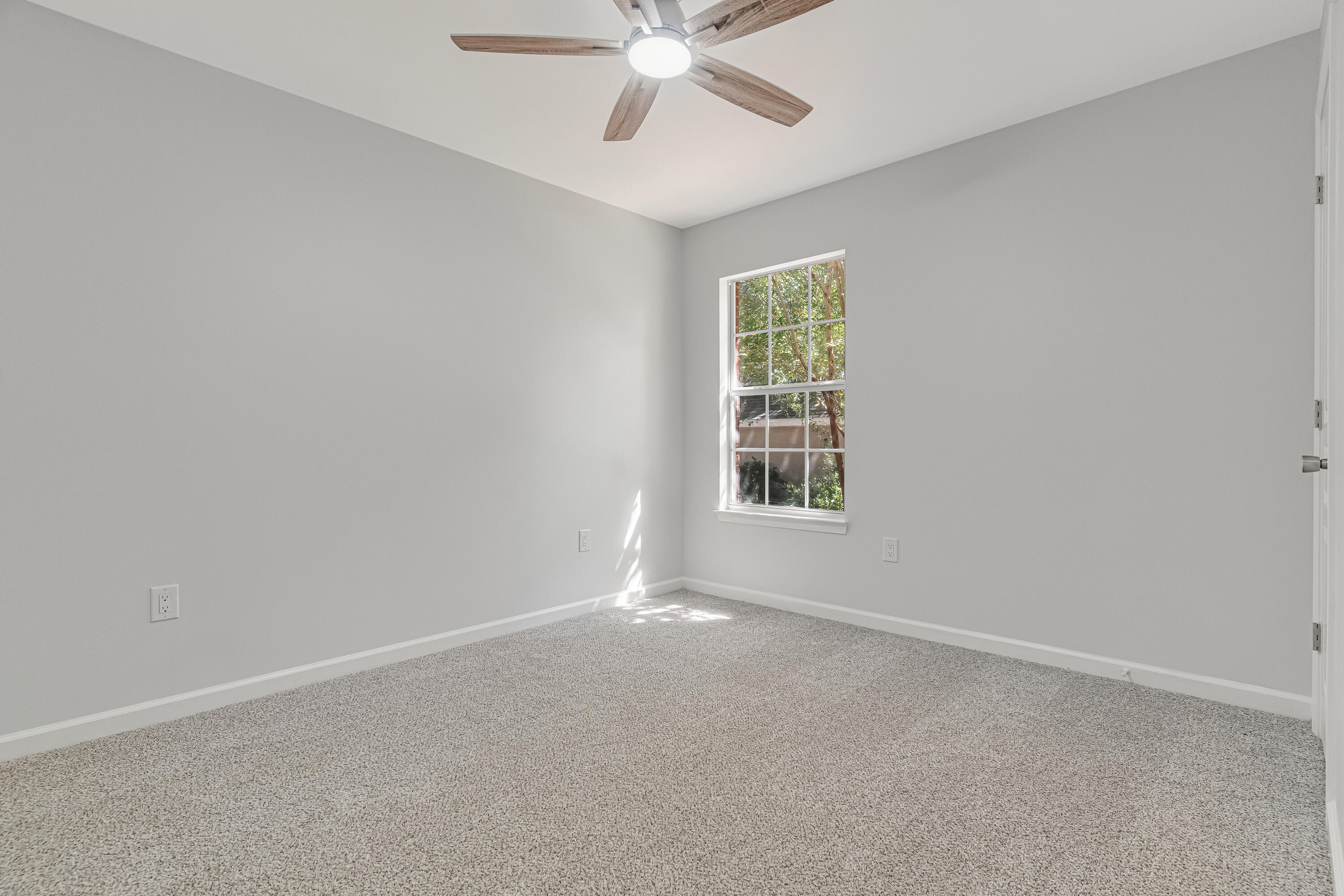 RIVERCHASE PH I - Residential