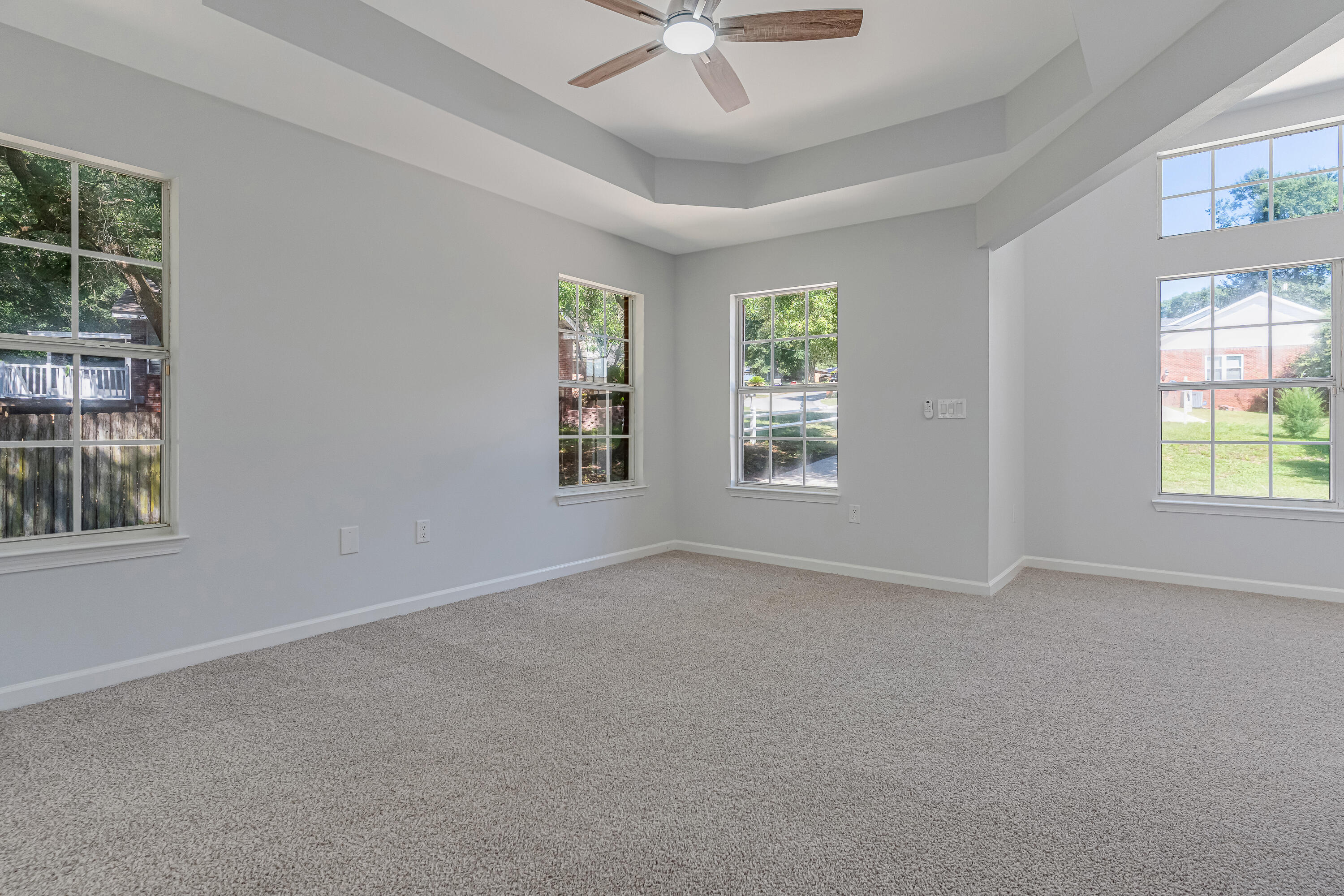 RIVERCHASE PH I - Residential