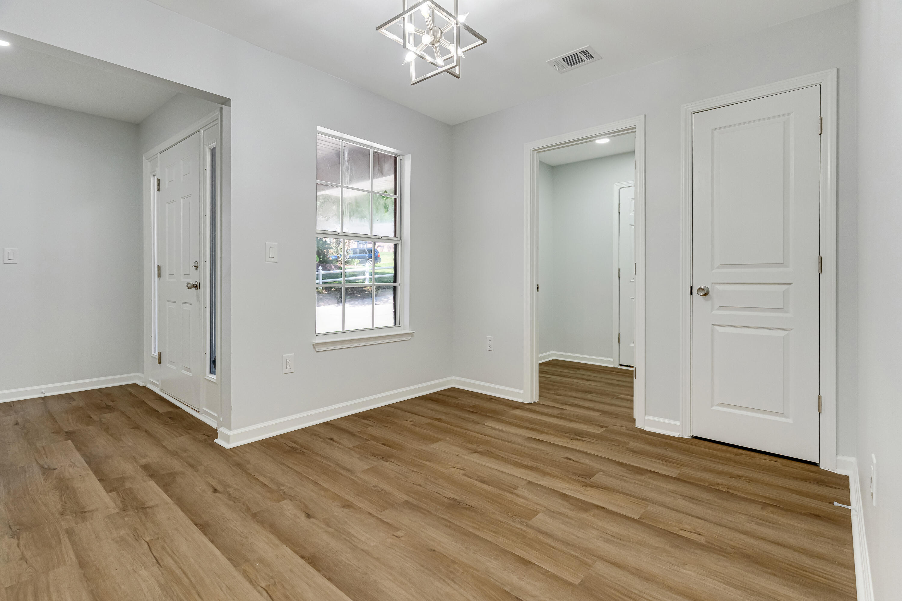 RIVERCHASE PH I - Residential