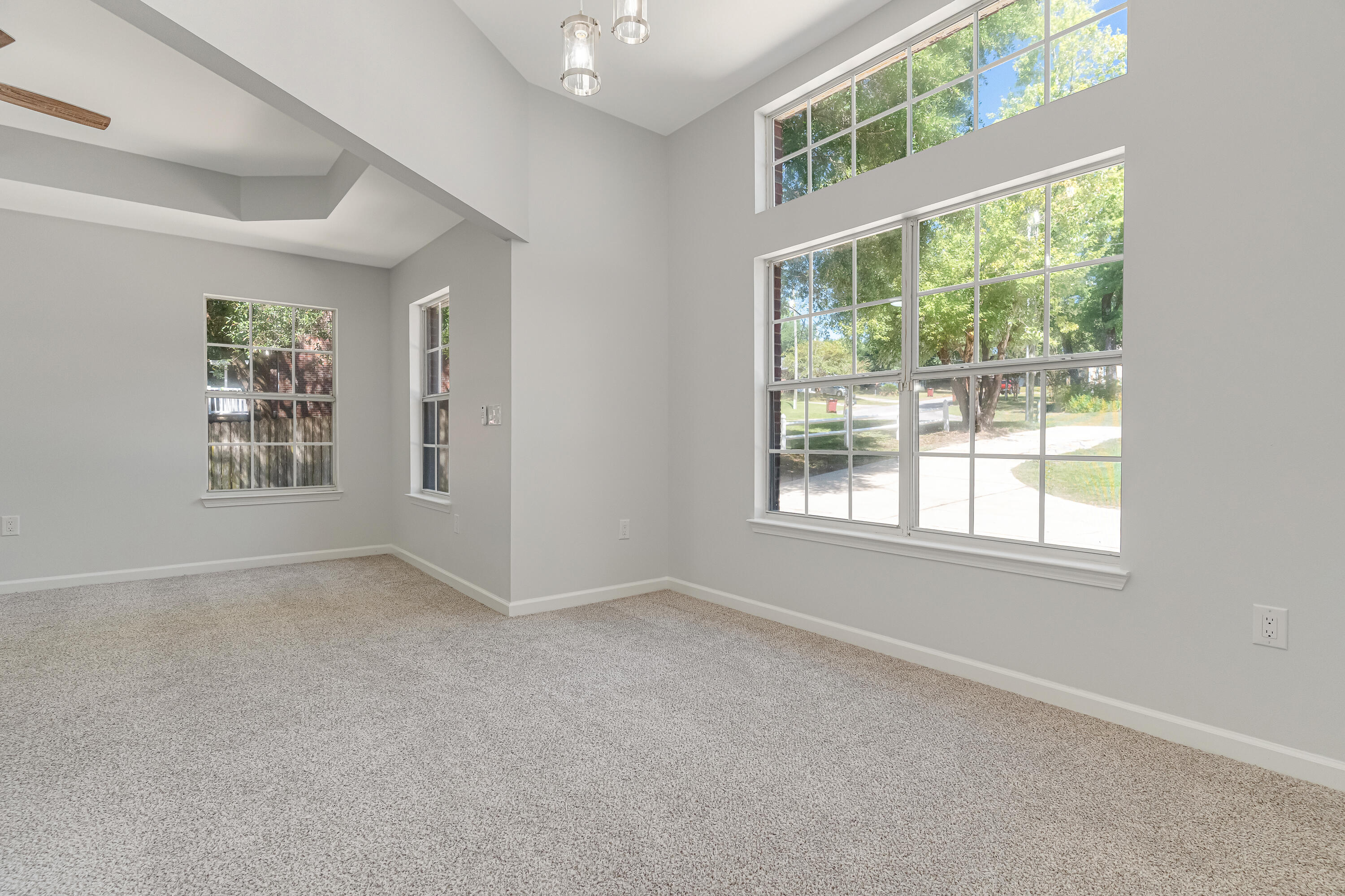 RIVERCHASE PH I - Residential