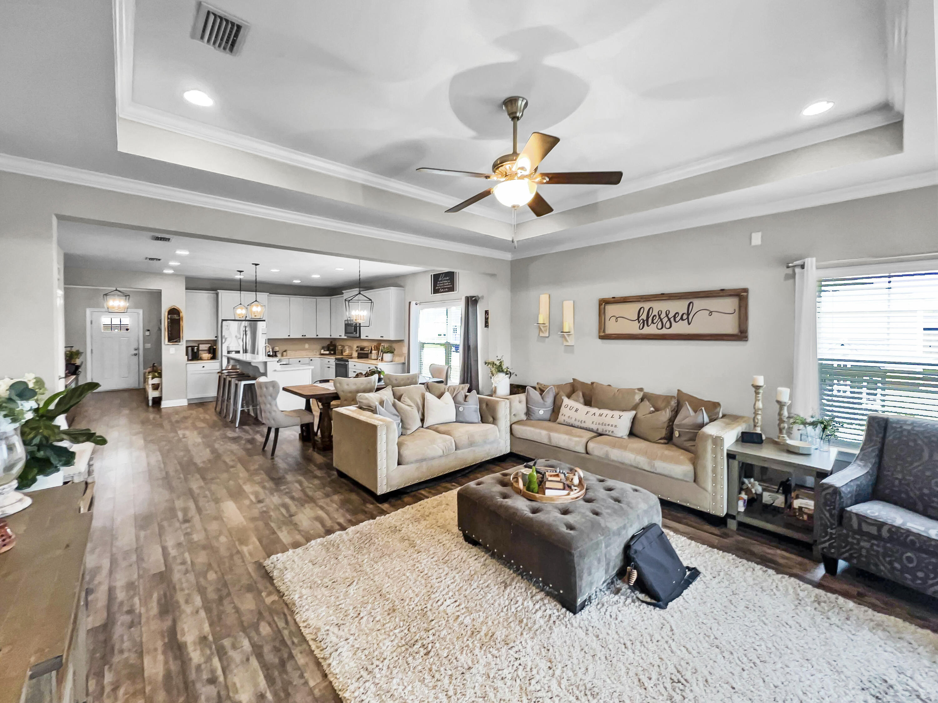 CROSS CREEK - Residential