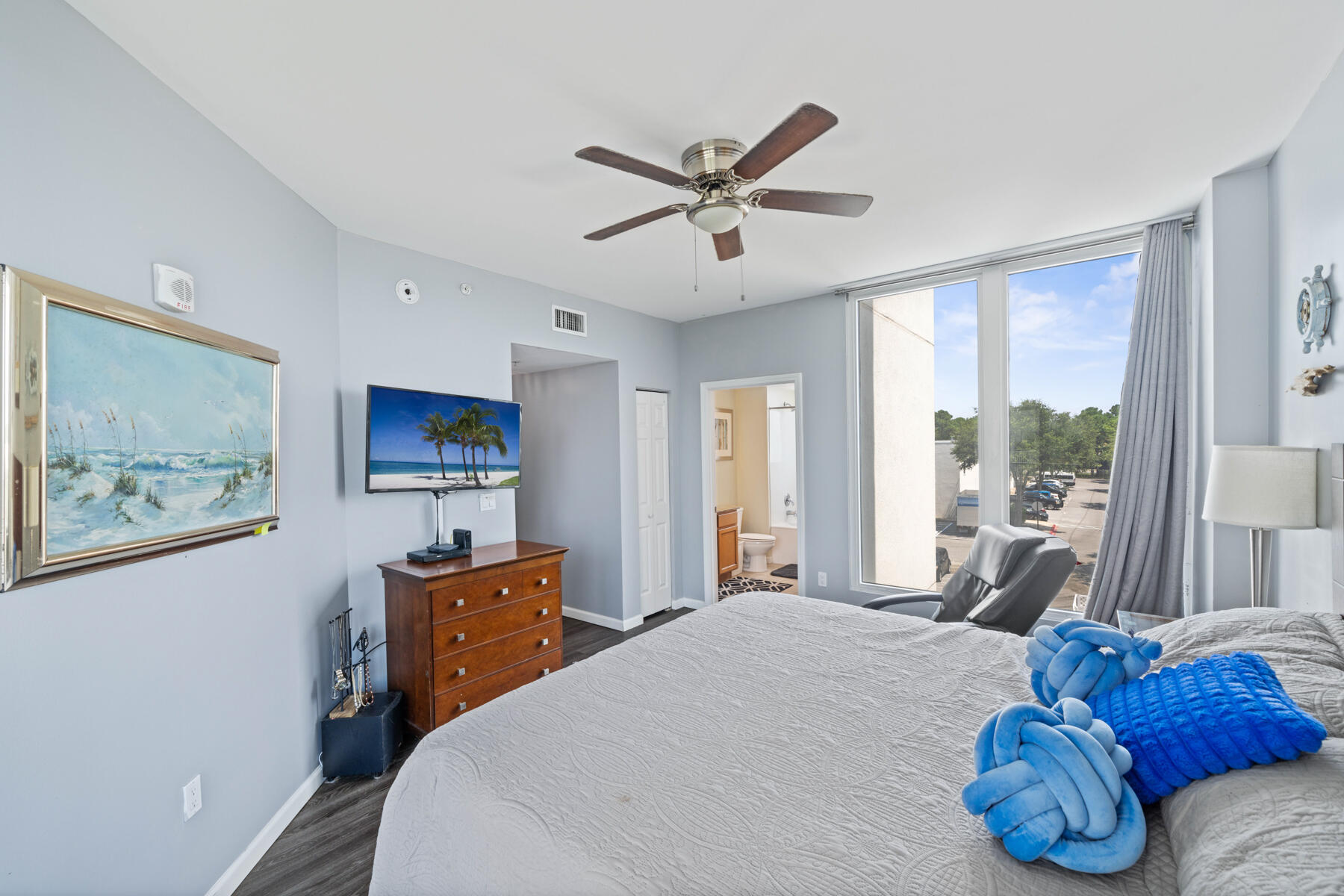 THE PALMS OF DESTIN - Residential