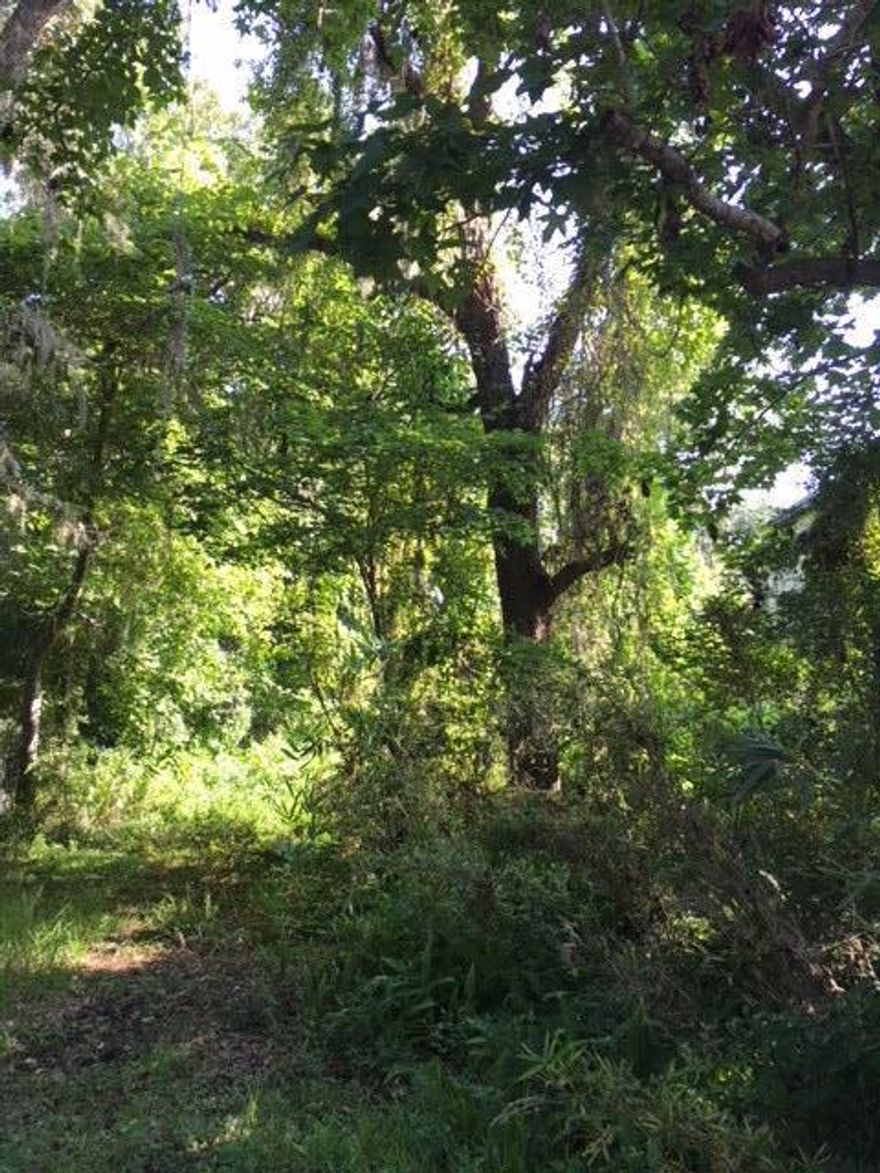 Sold off market, entered for comp purposes.