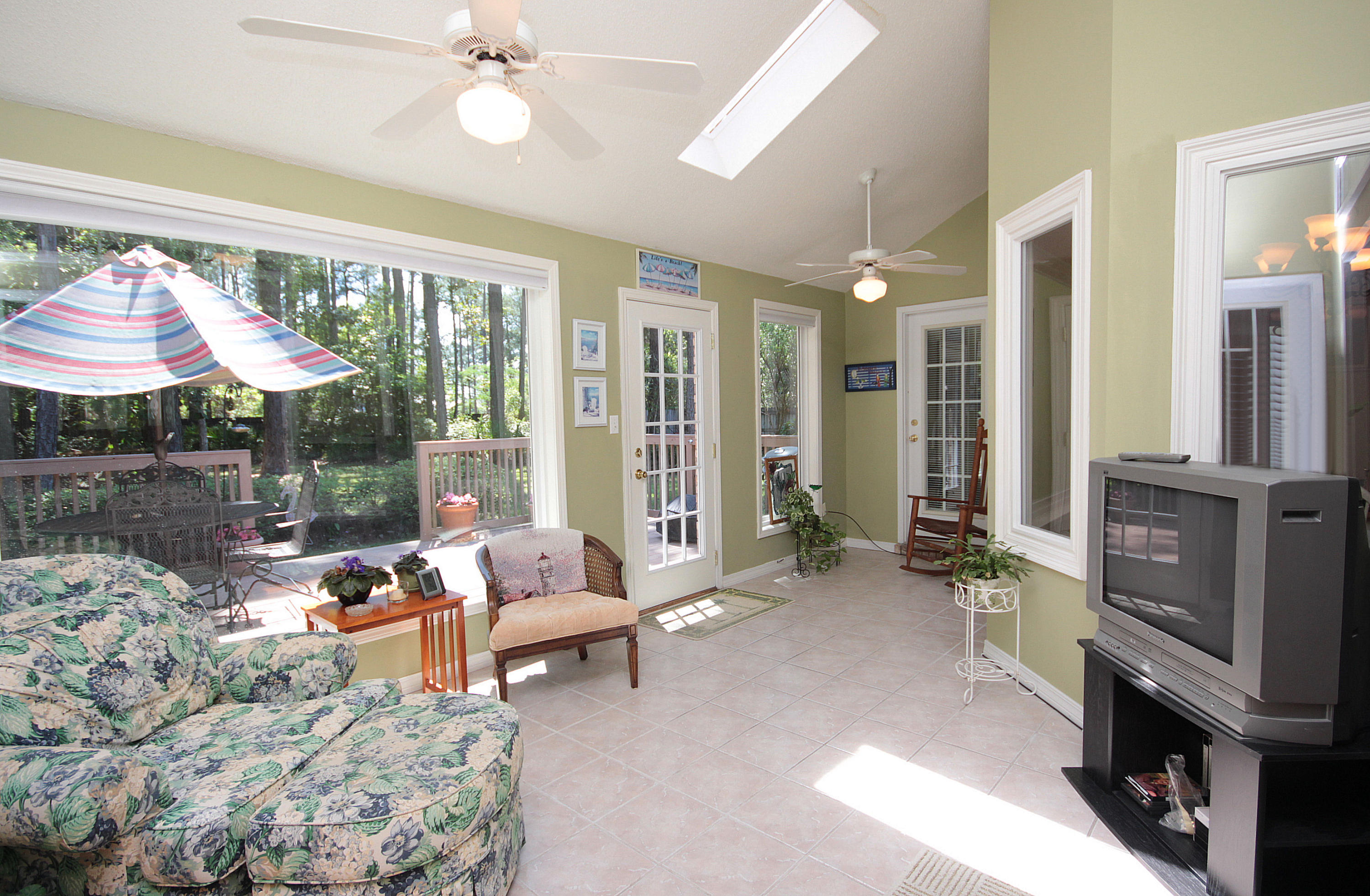 DANA POINTE - Residential