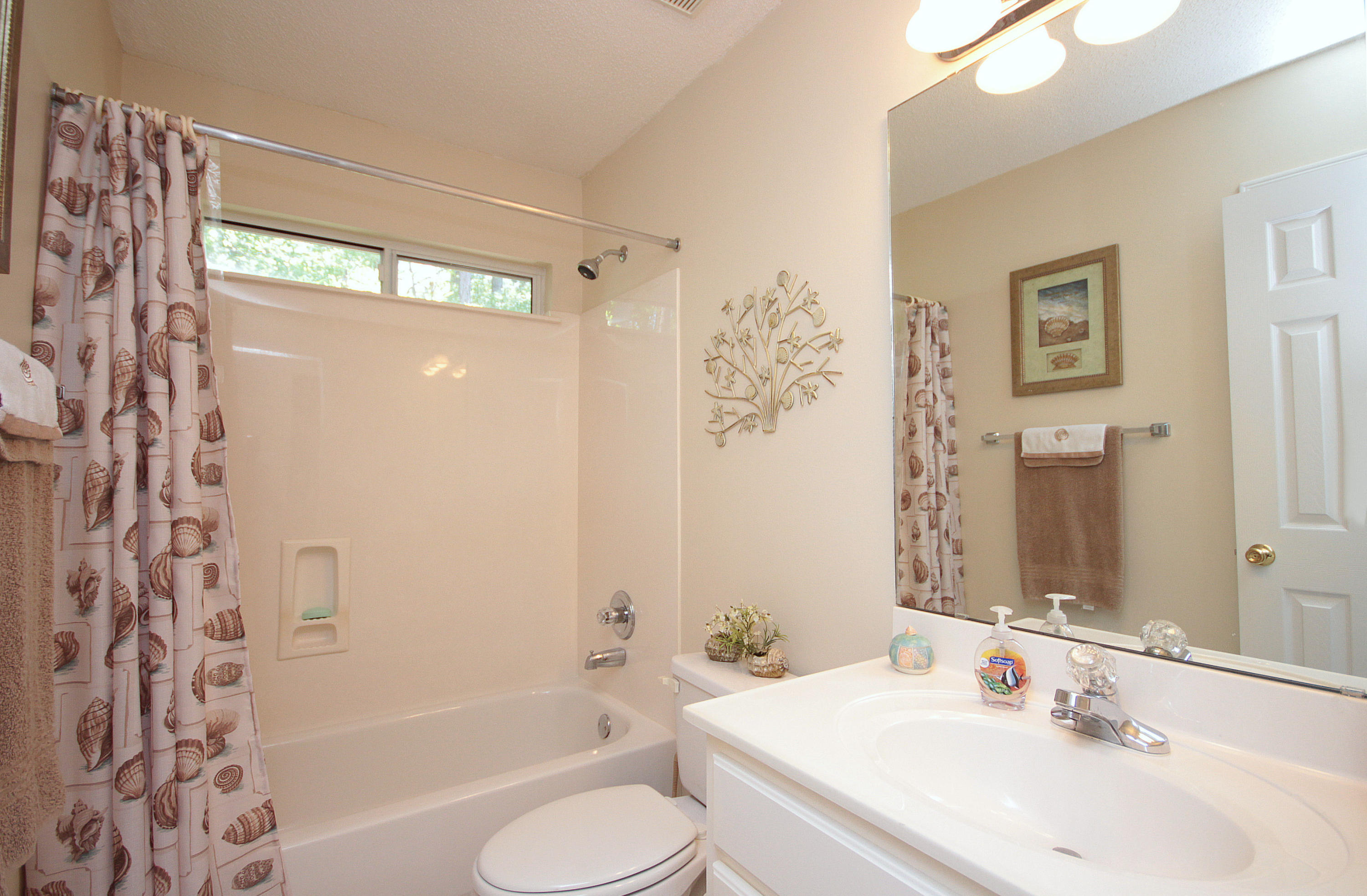 DANA POINTE - Residential