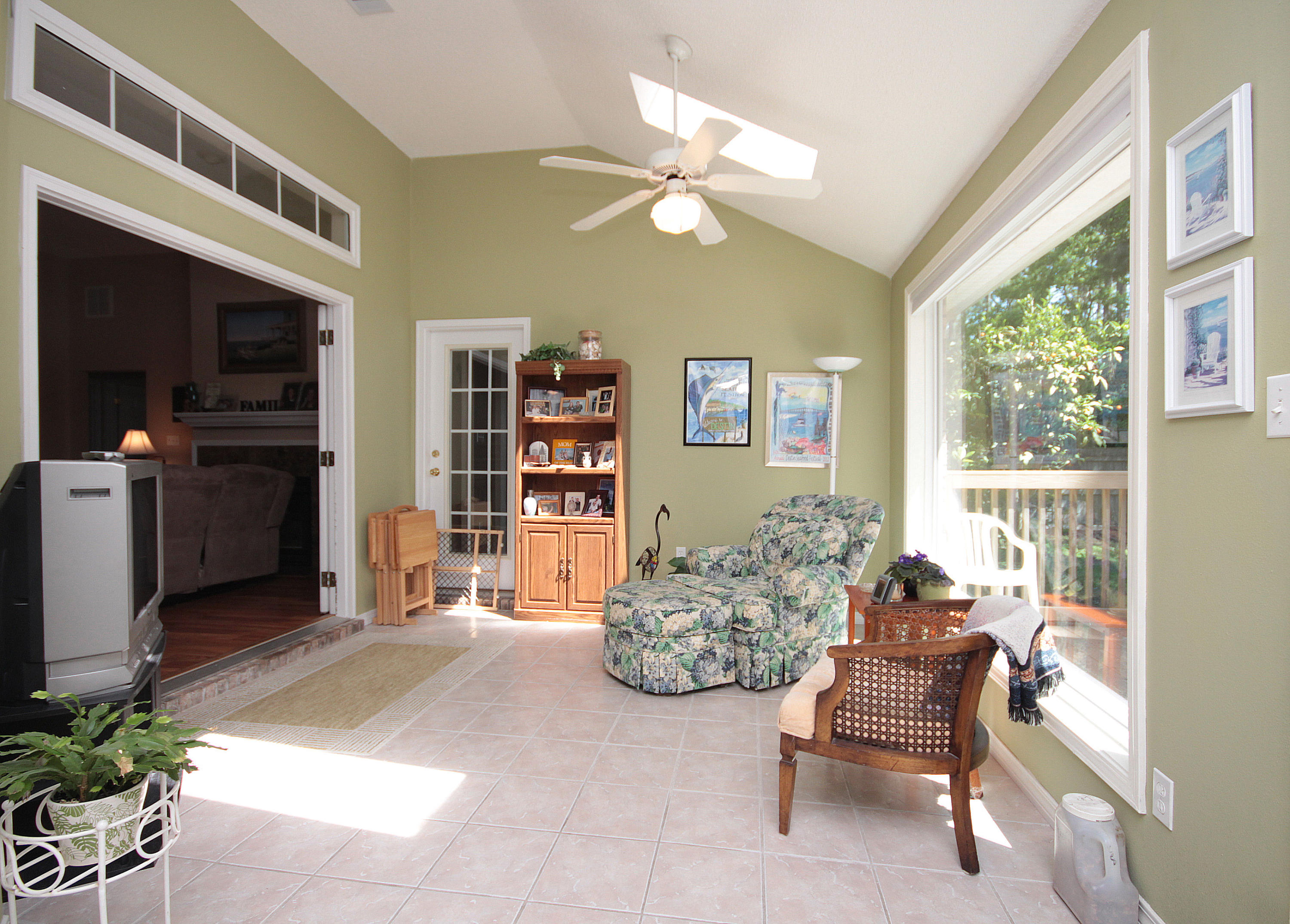 DANA POINTE - Residential