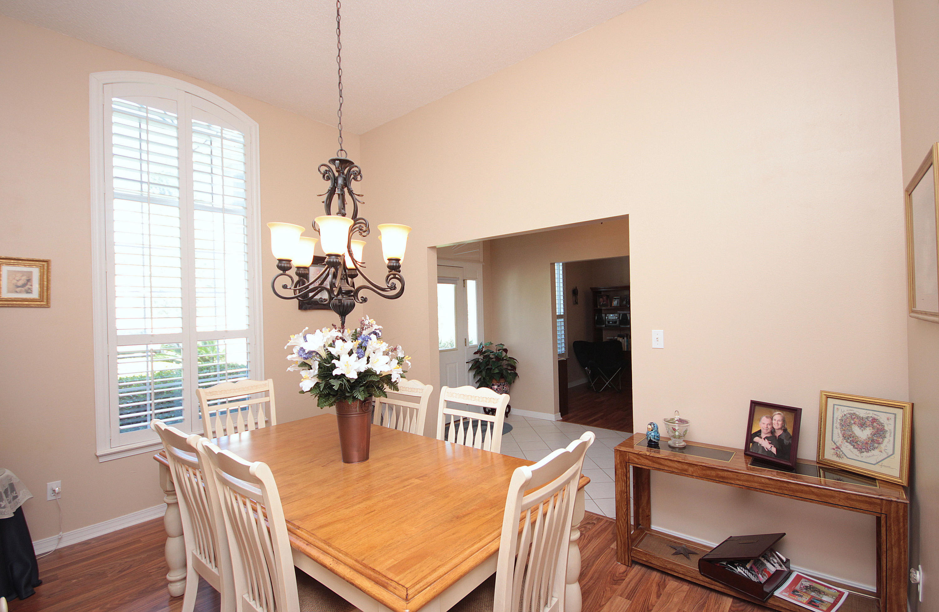 DANA POINTE - Residential