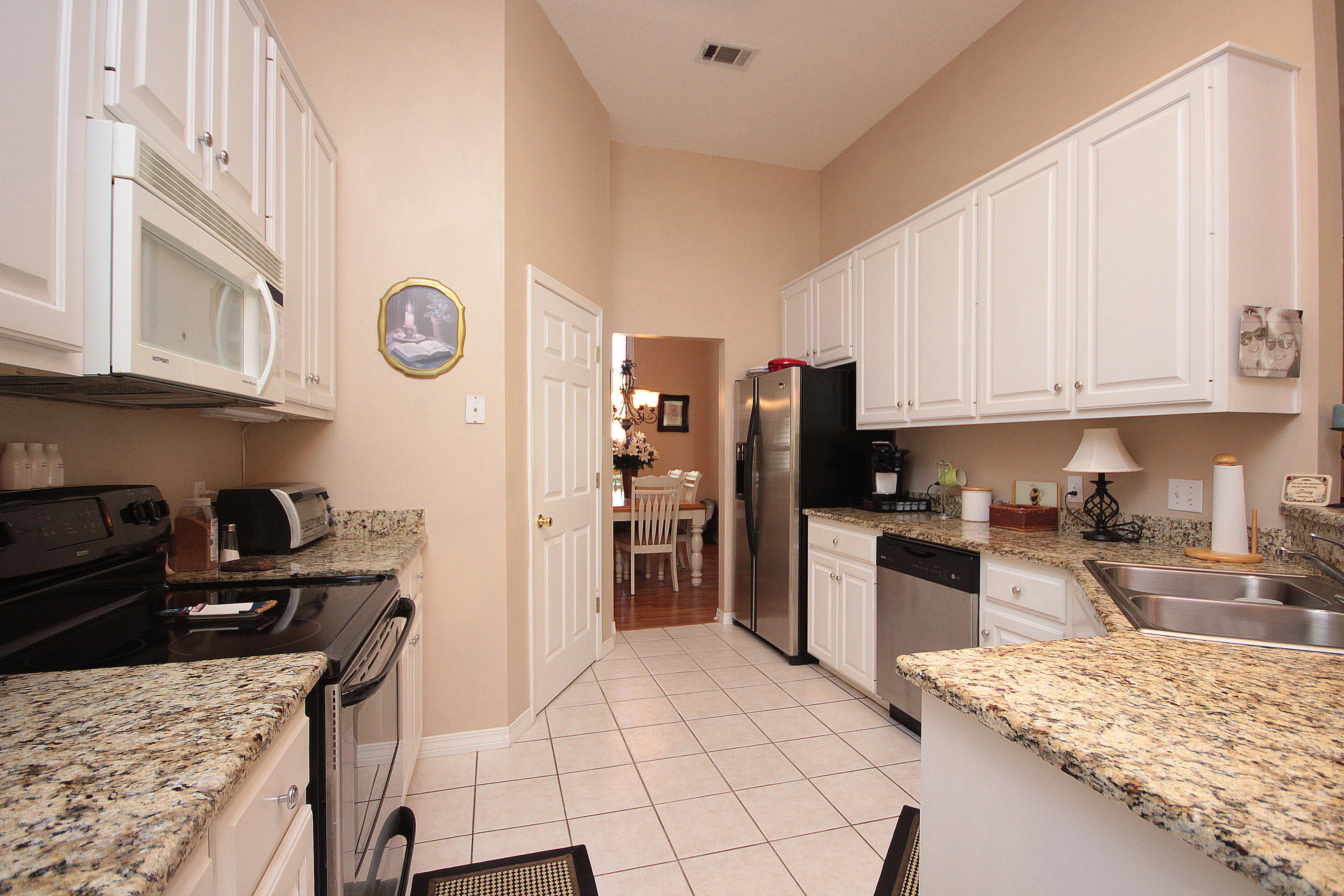 DANA POINTE - Residential