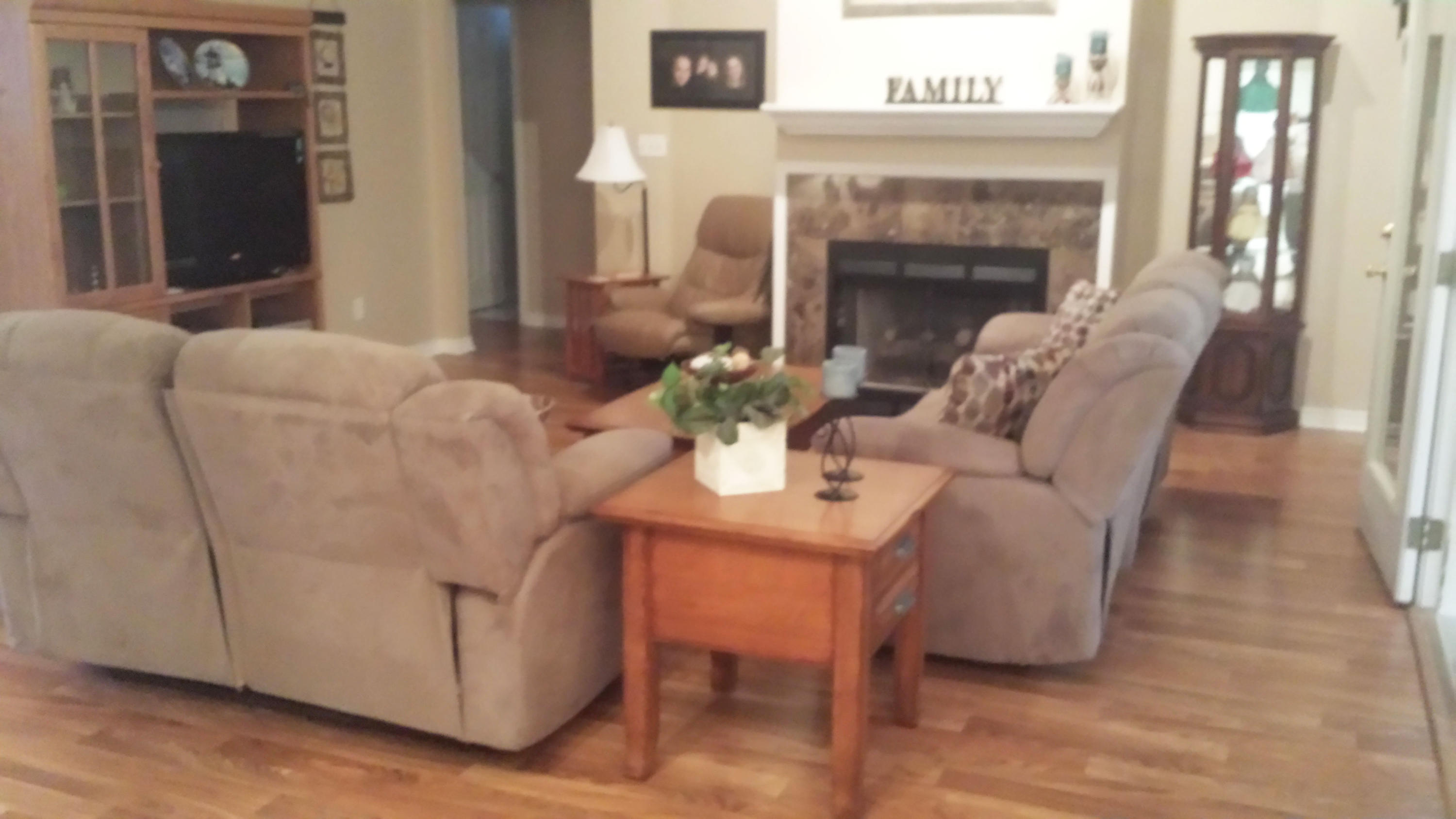 DANA POINTE - Residential