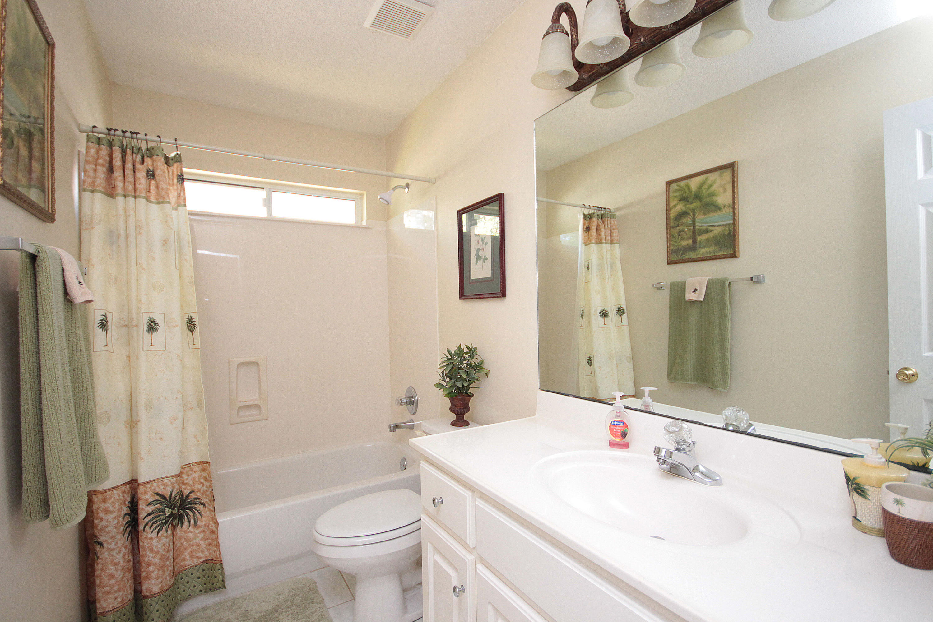 DANA POINTE - Residential