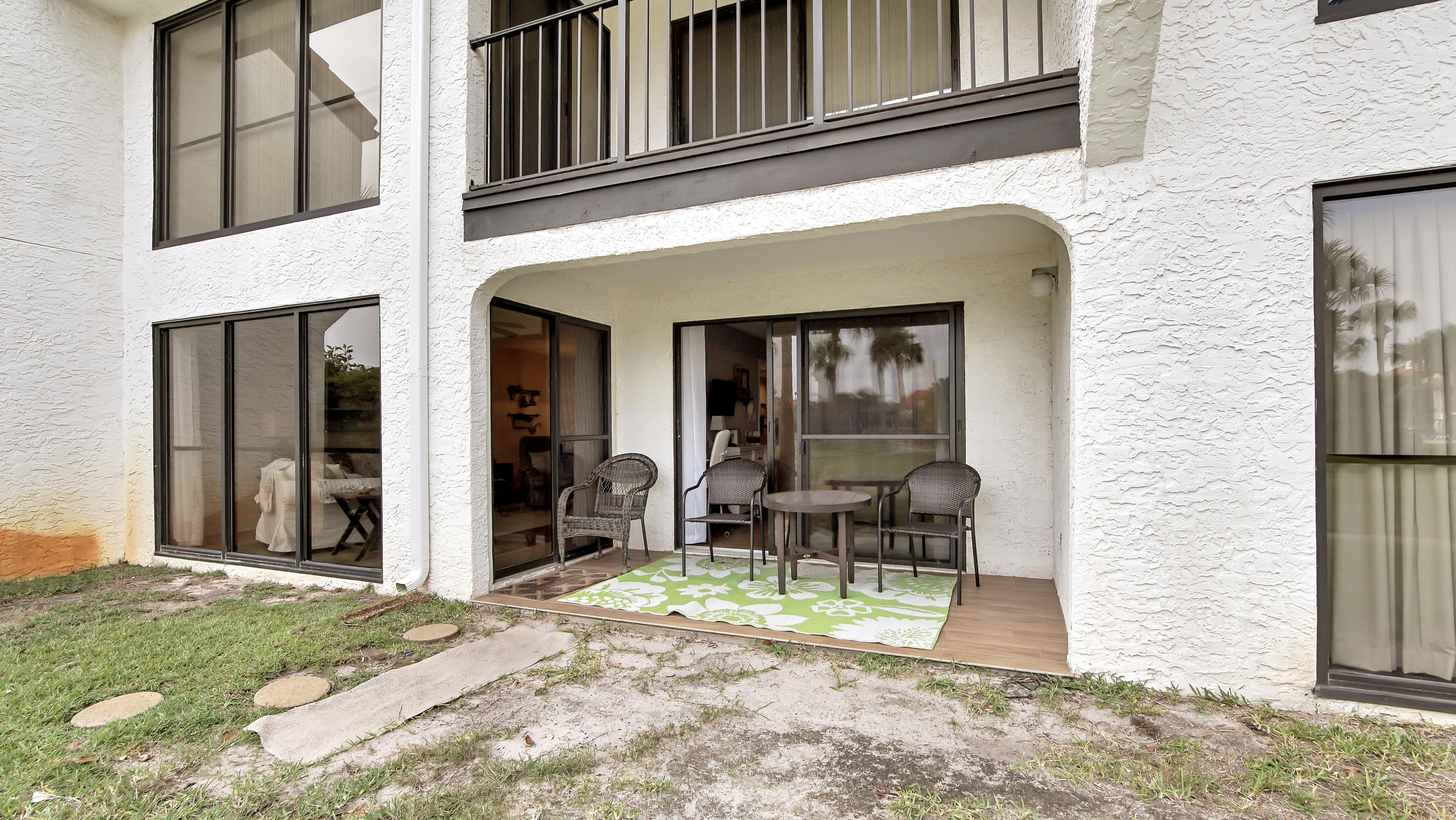 Edgewater Golf Villas V-B - Residential