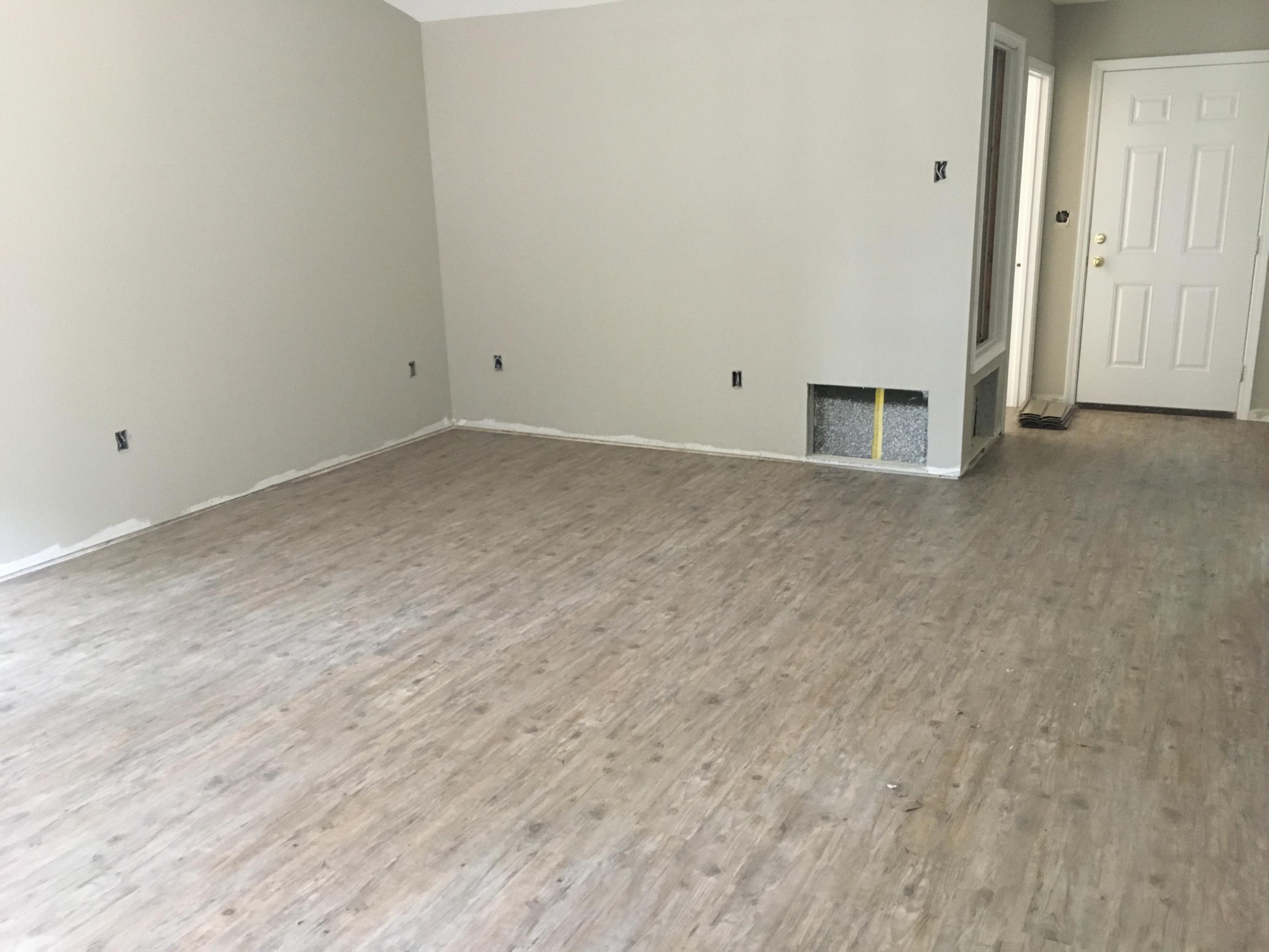 MORRIS ADDN TO CRESTVIEW - Residential